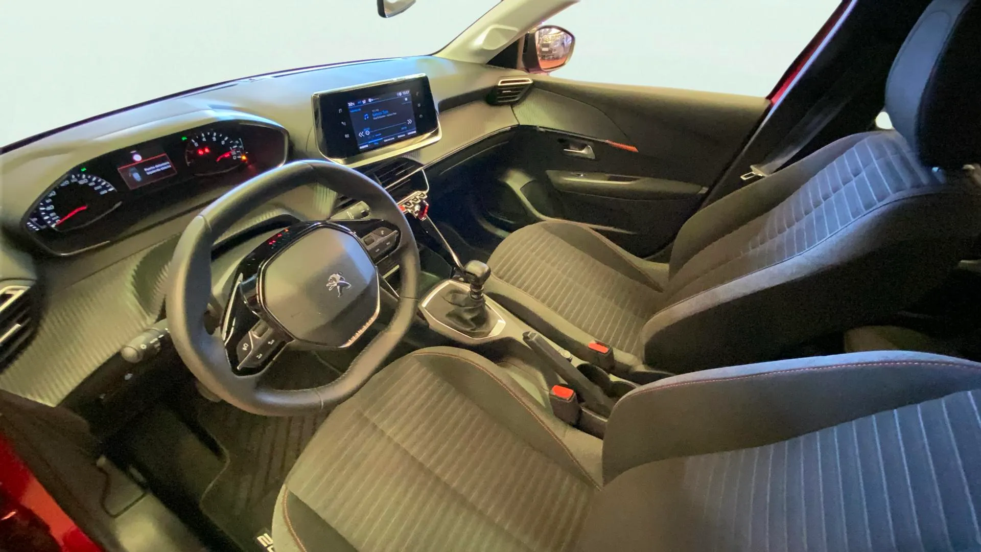 Peugeot 208 PureTech Active Pack - foto 11