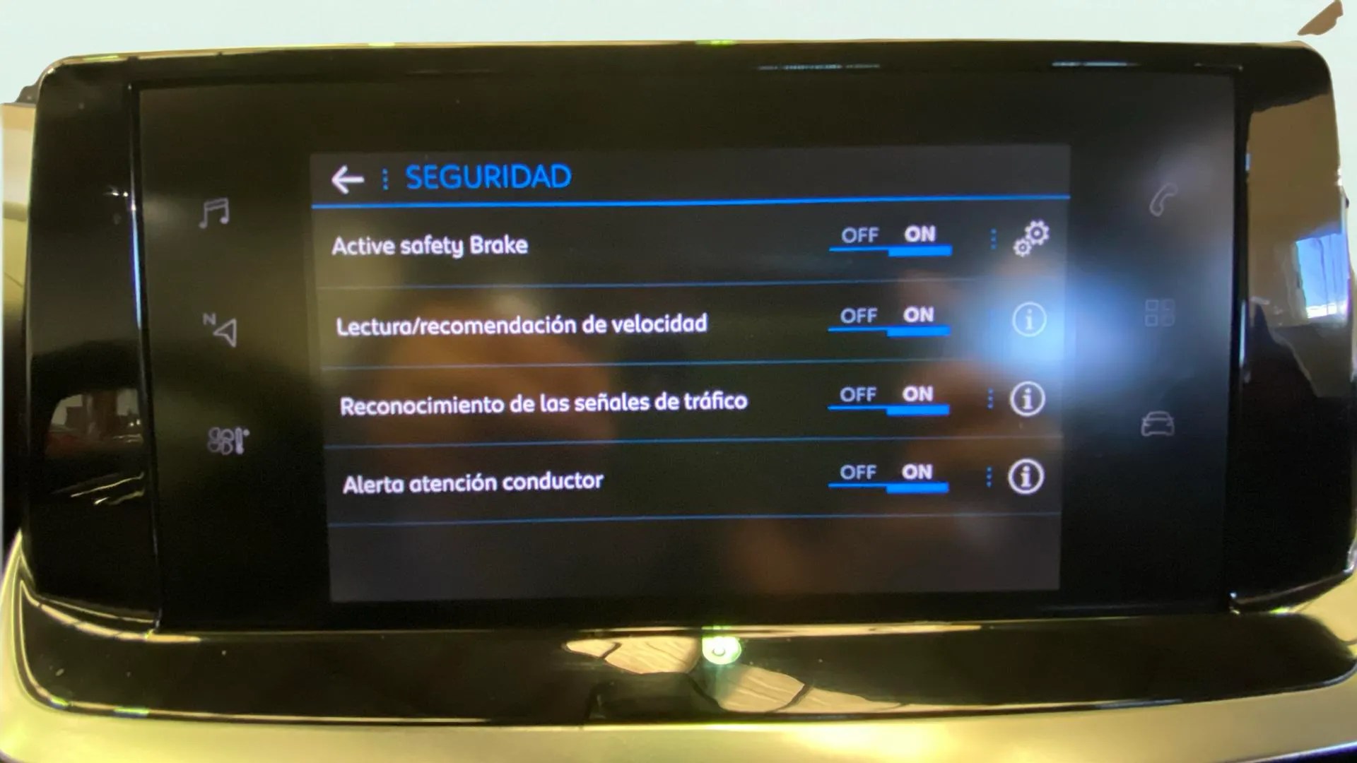 Peugeot 208 PureTech Active Pack - foto 32