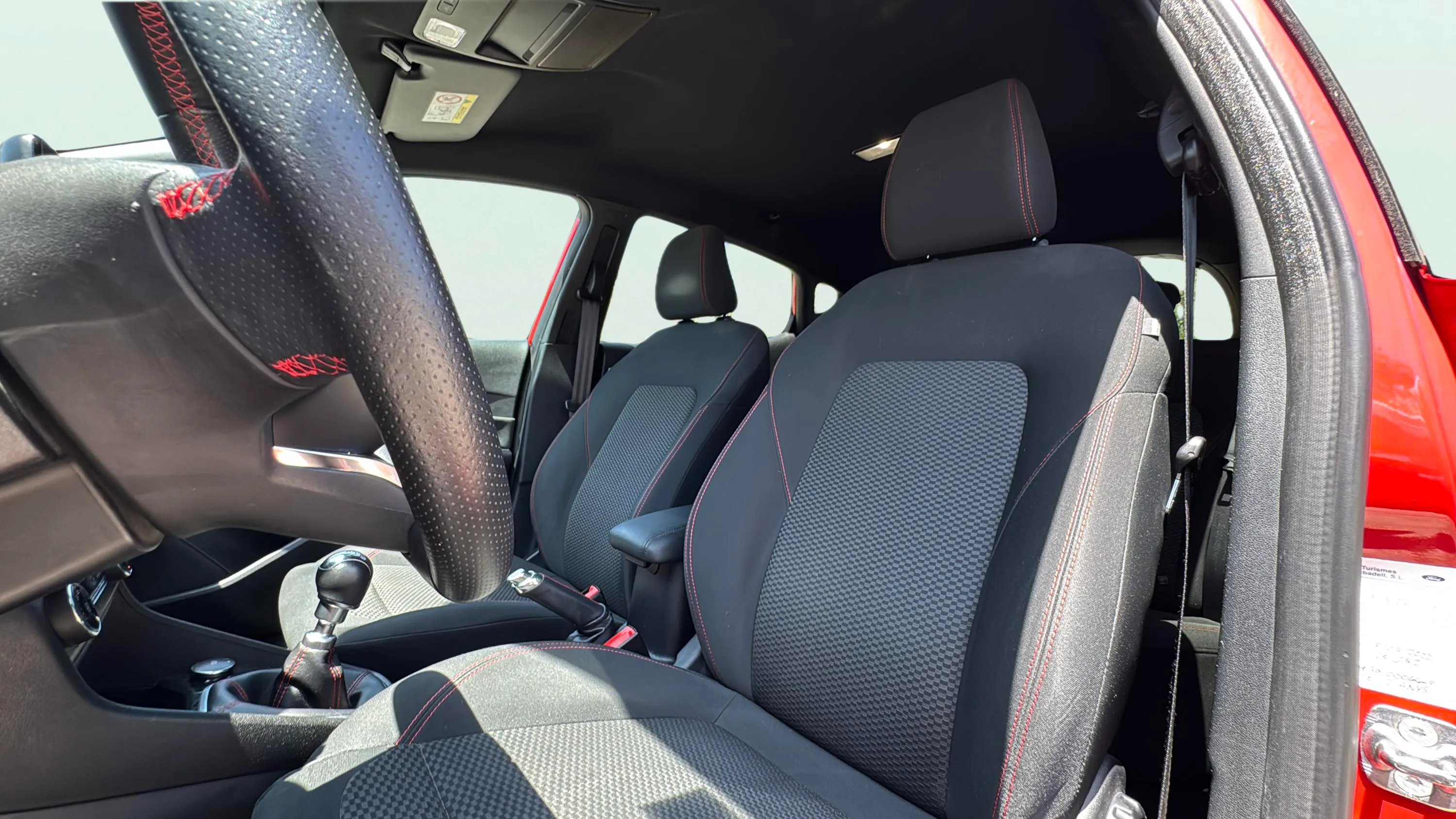 Ford Fiesta 1.0 EcoBoost ST-Line - foto 17