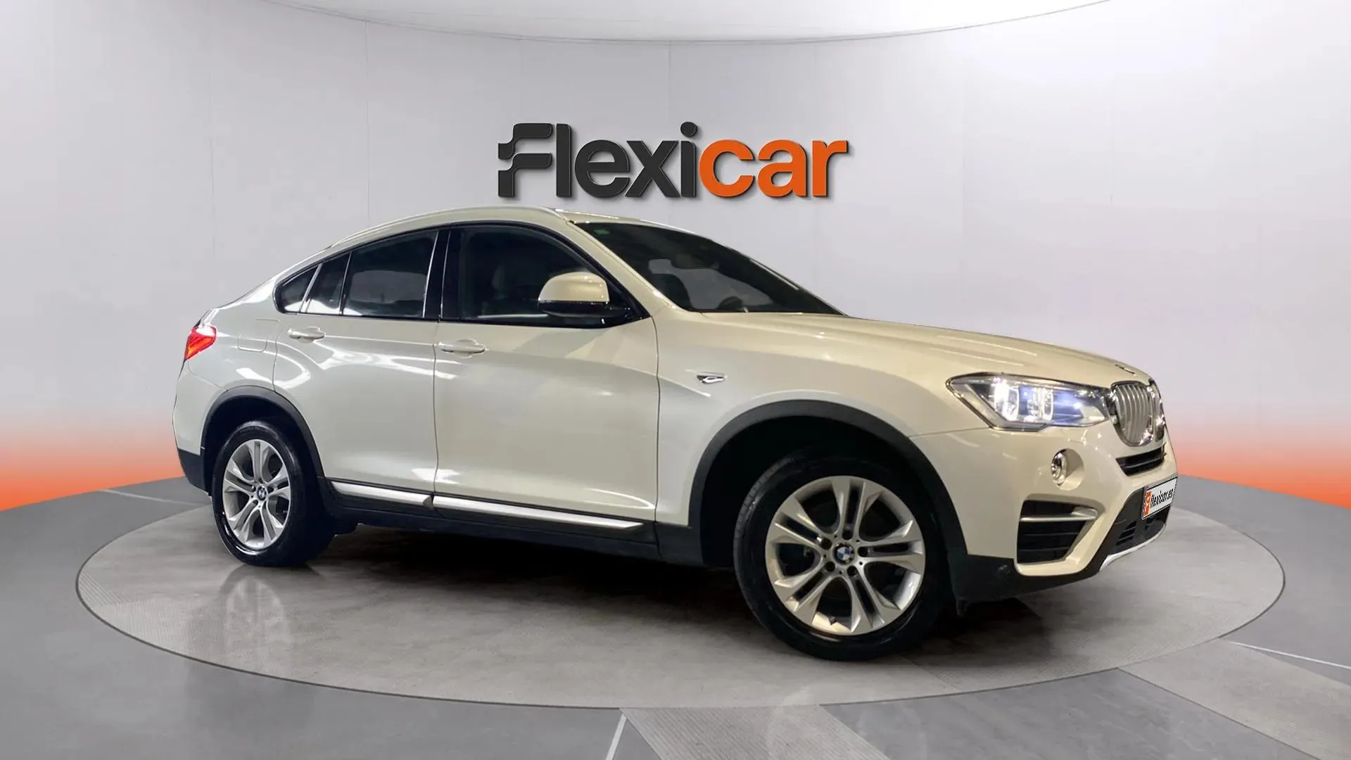 BMW X4 xDrive20d - foto 2