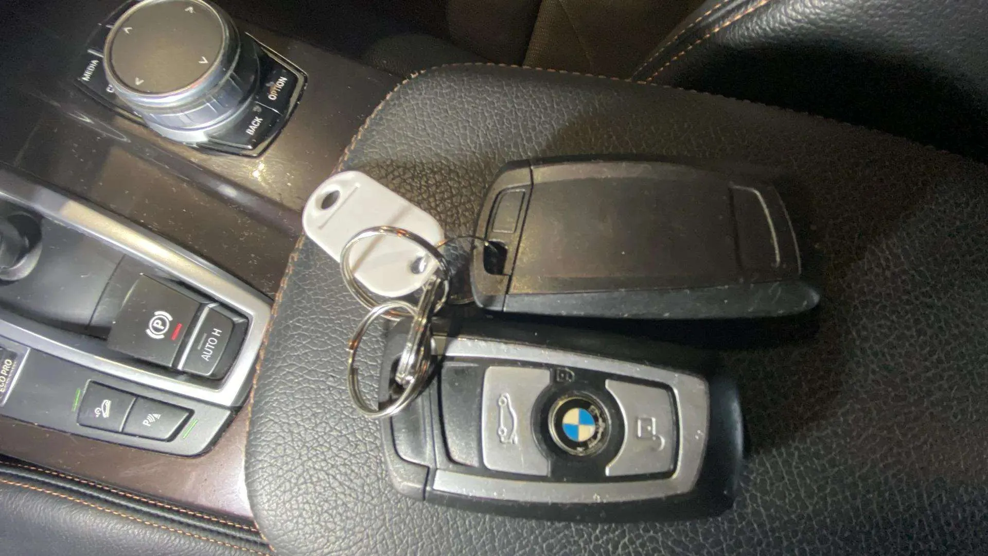 BMW X4 xDrive20d - foto 23