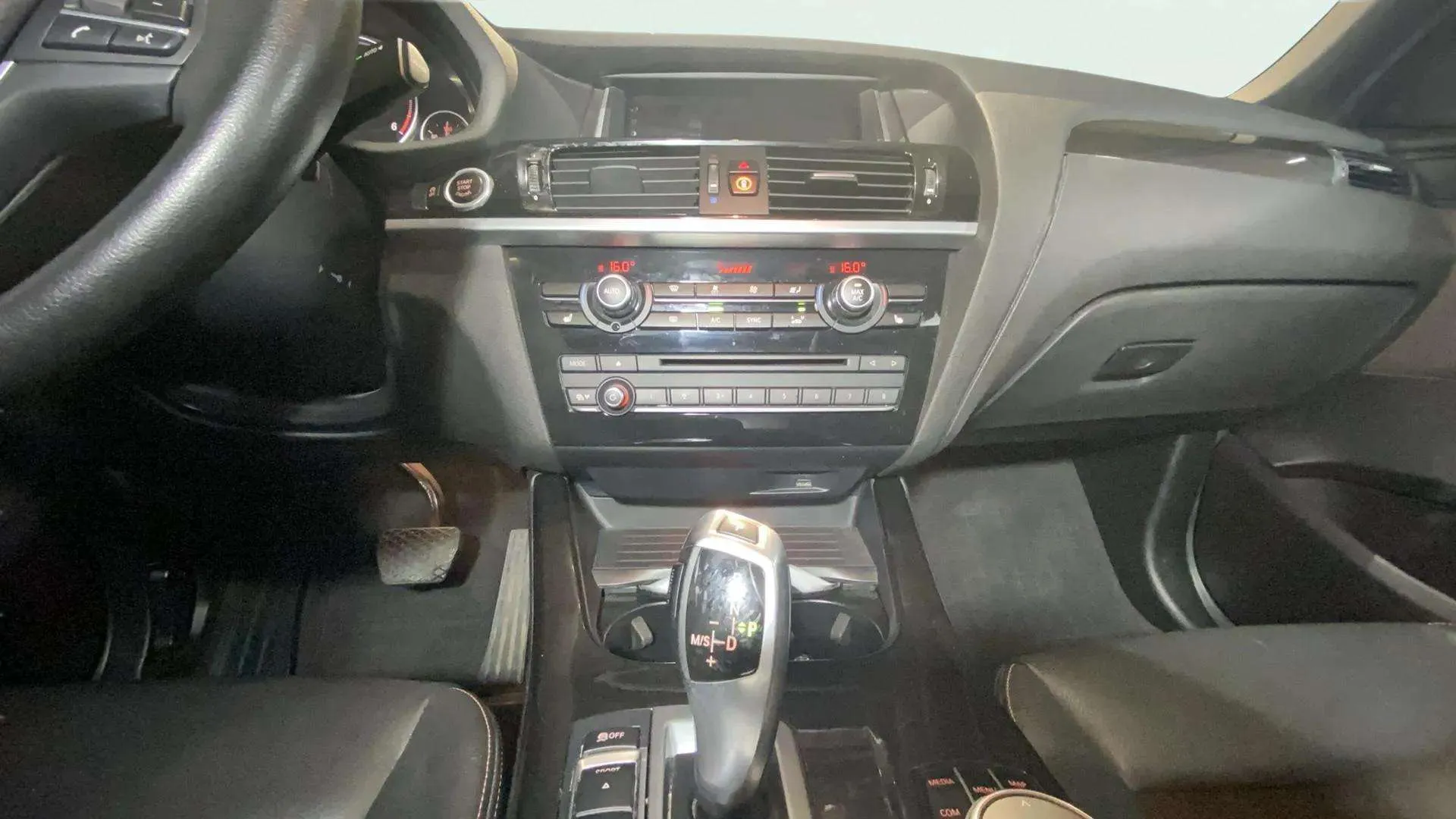 BMW X4 xDrive20d - foto 13