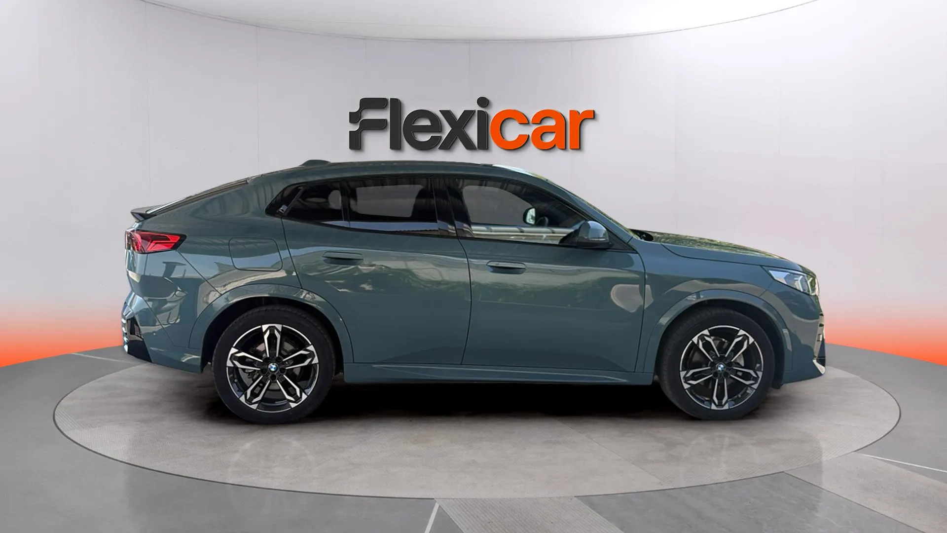 BMW X2 sDrive18d - foto 8