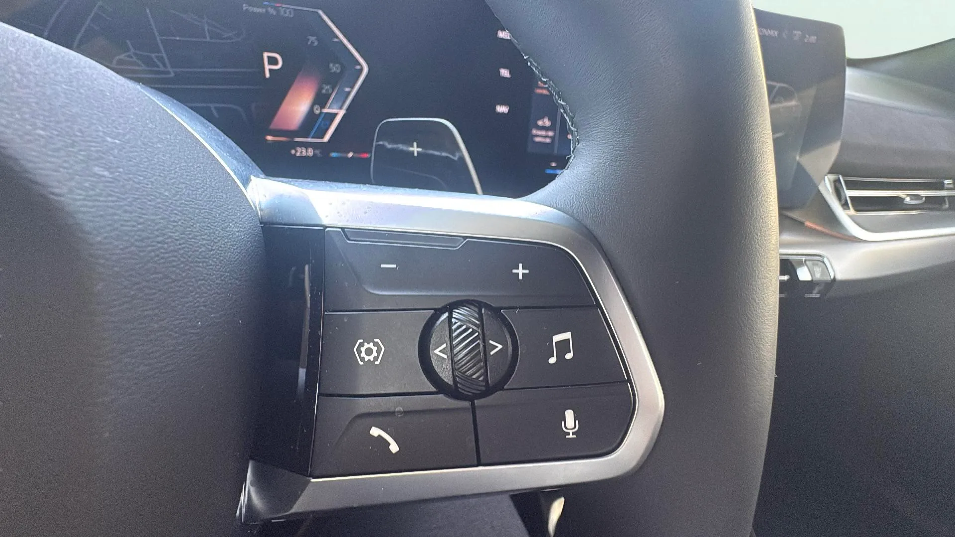 BMW X2 sDrive18d - foto 15