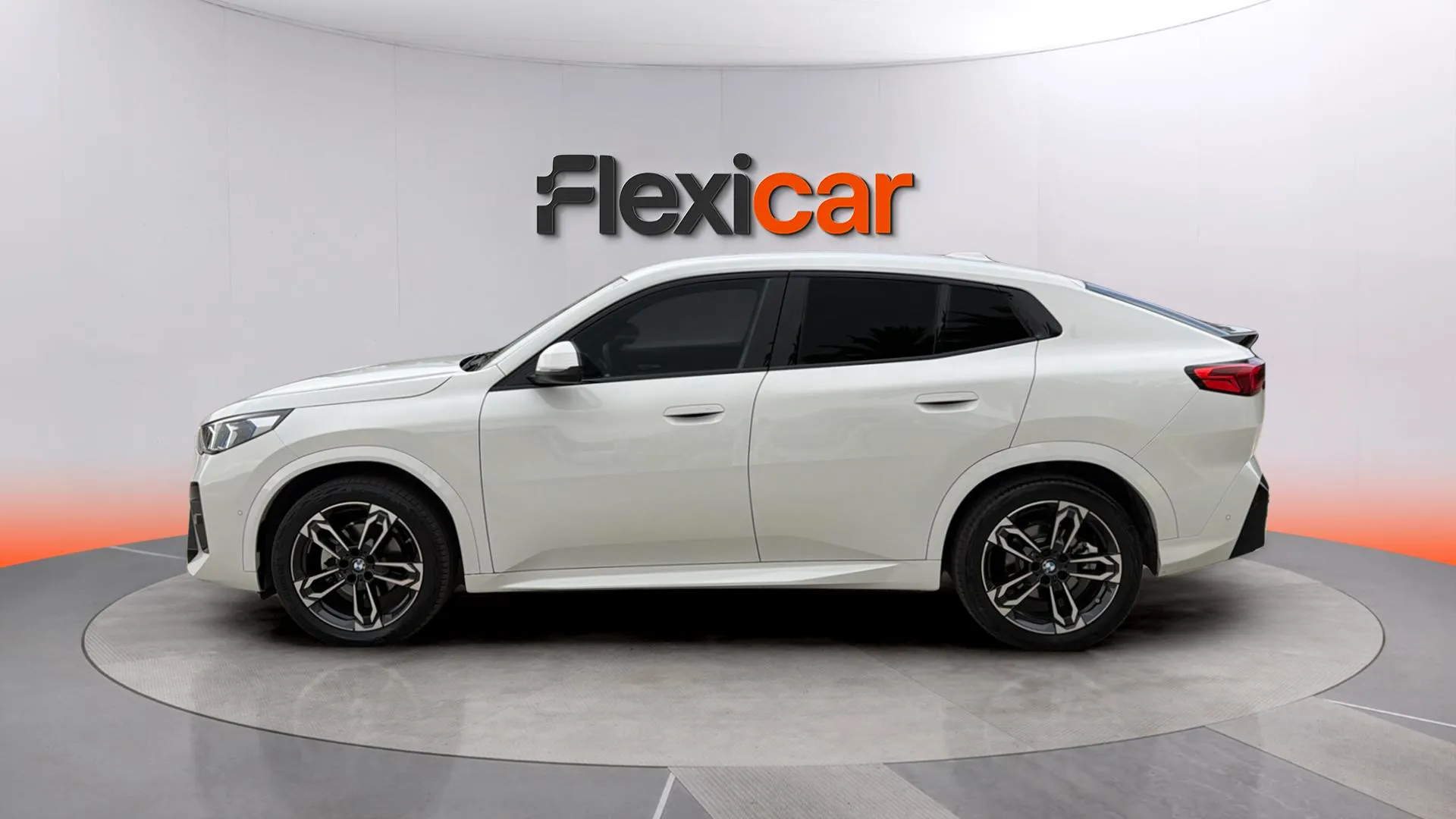 BMW X2 sDrive18d - foto 4