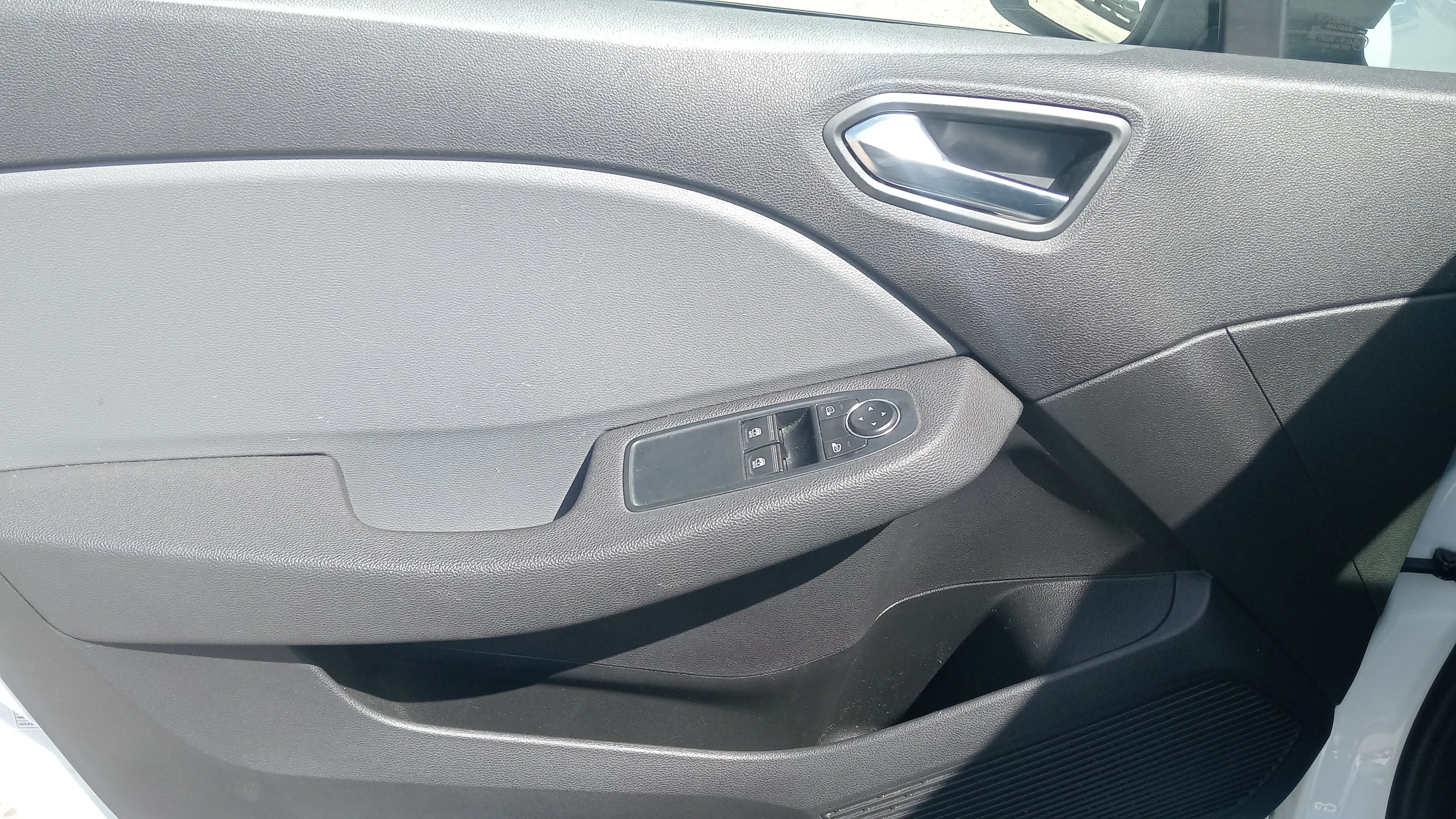Renault Clio Life SCe - foto 21