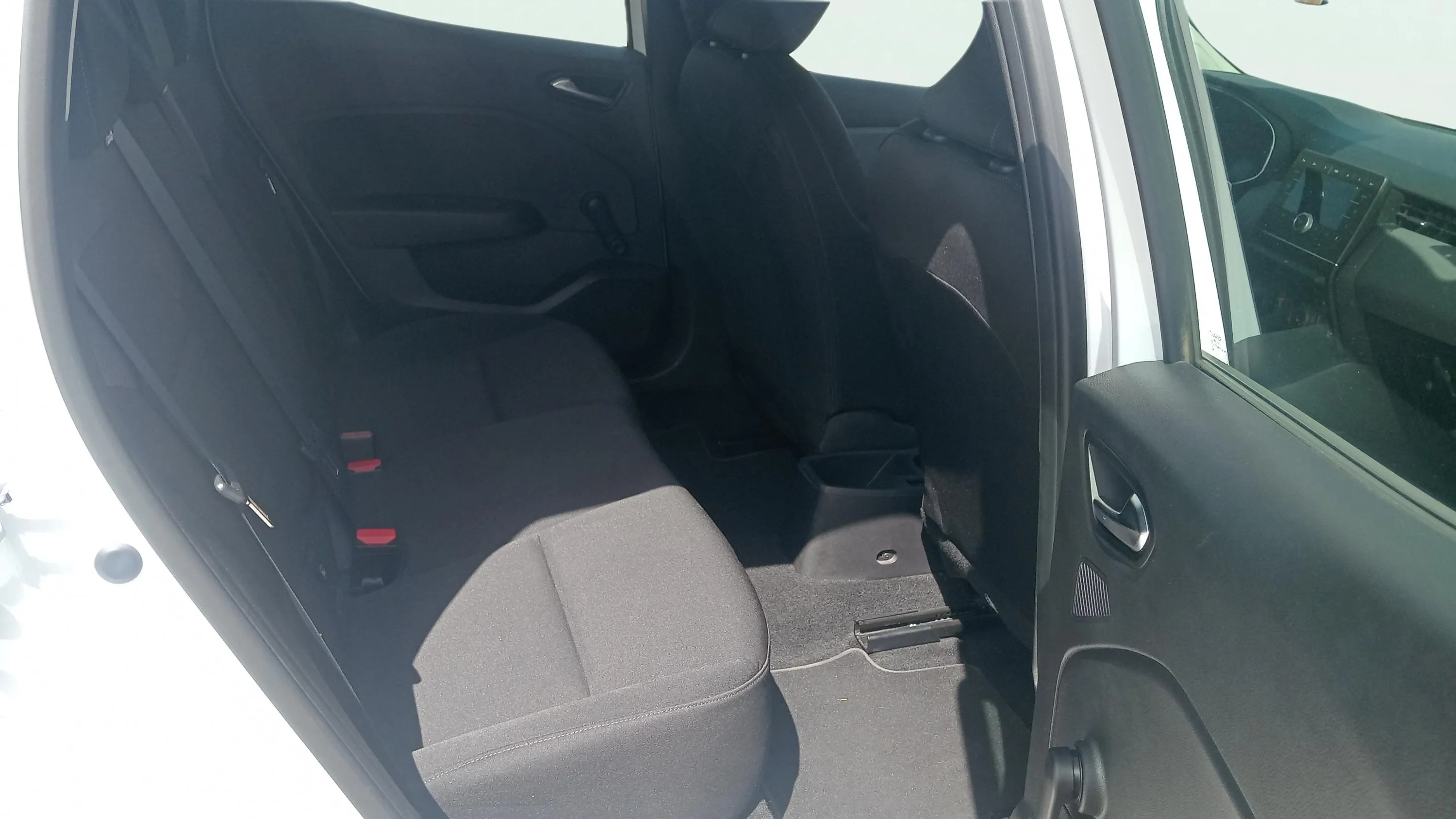 Renault Clio Life SCe - foto 18
