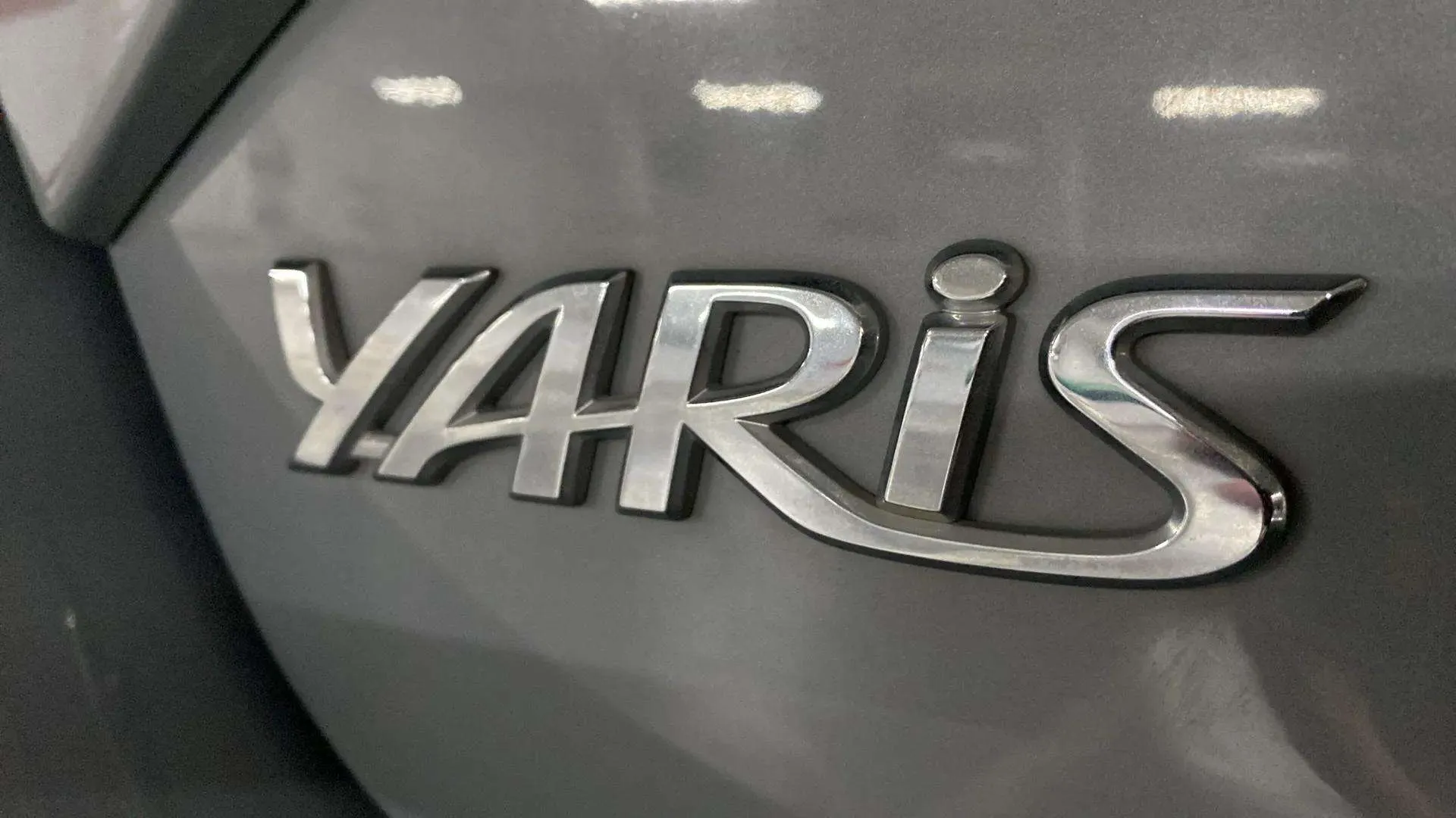 Toyota Yaris 1.5 Hybrid Active - foto 33