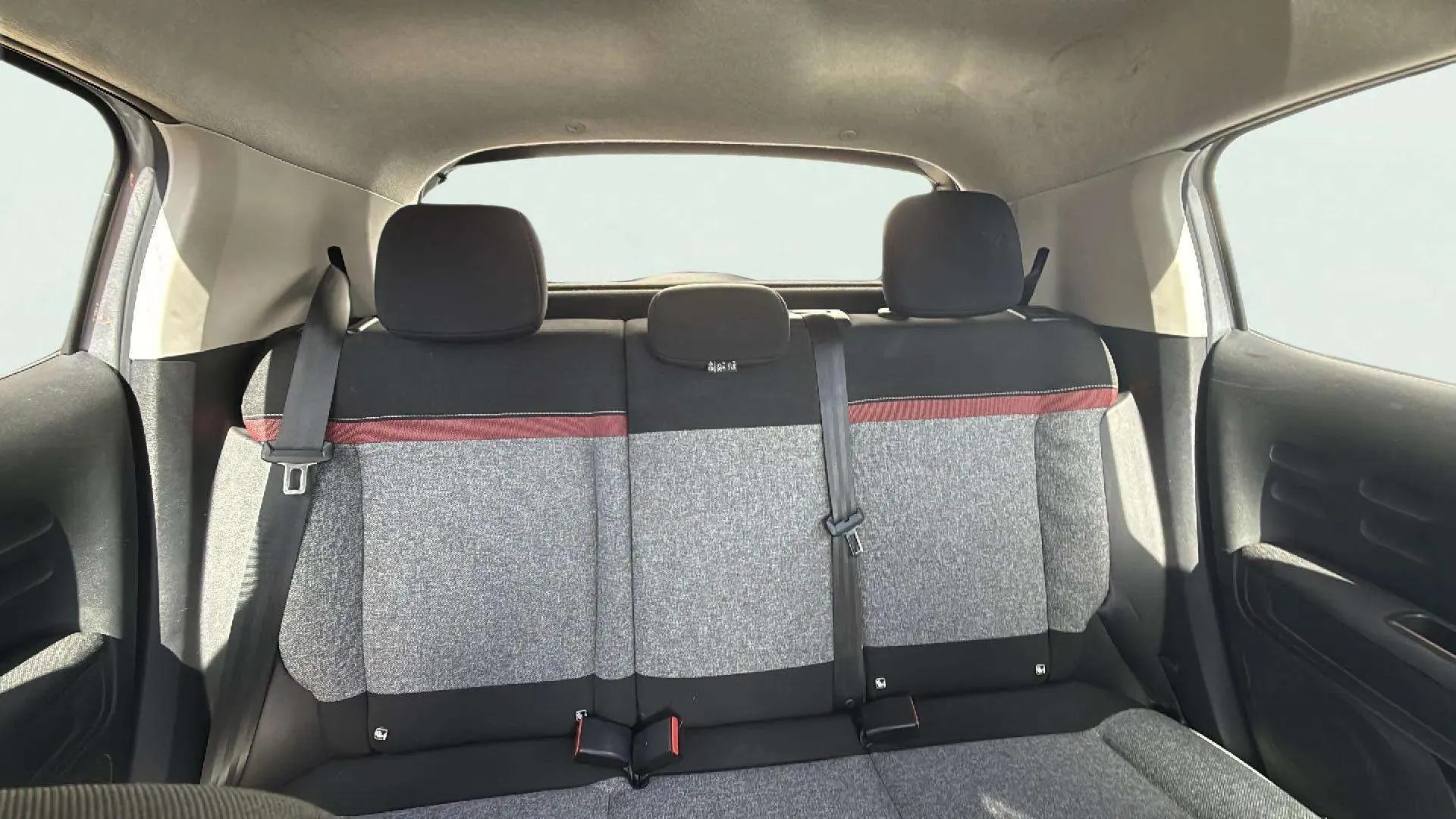 Citroën C3 PureTech C-Series - foto 12
