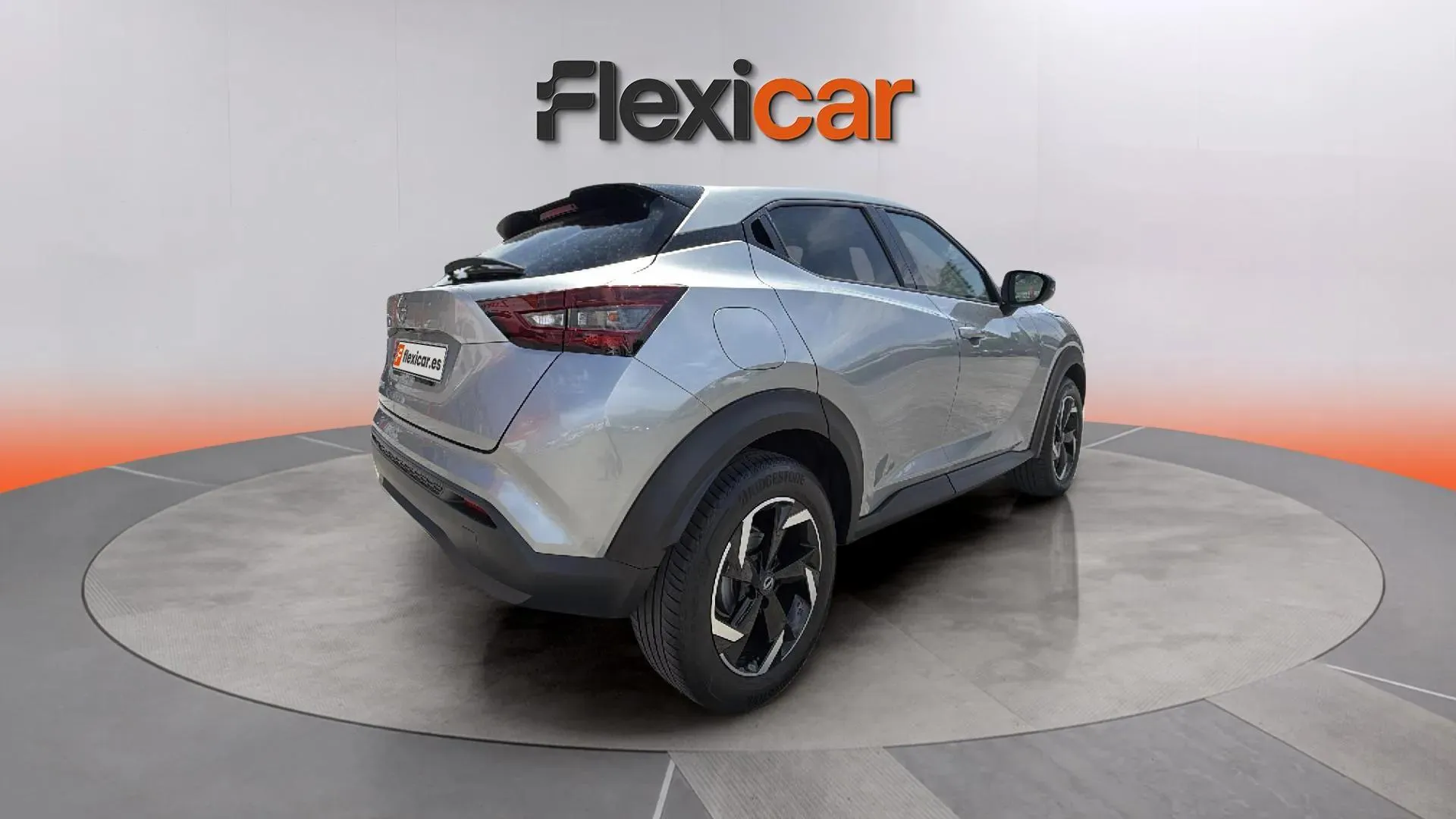 Nissan Juke DIG-T 6M/T Acenta - foto 7
