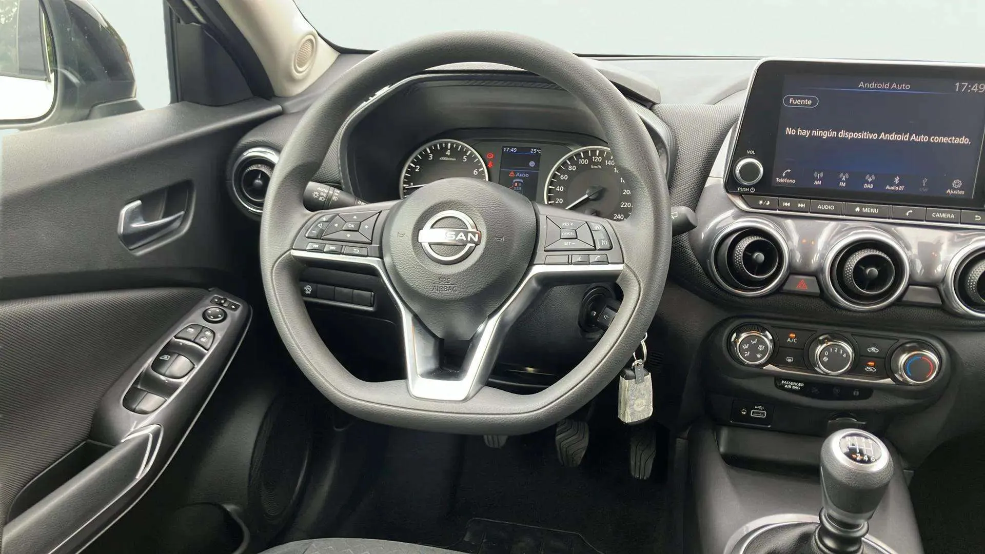Nissan Juke DIG-T Acenta - foto 12