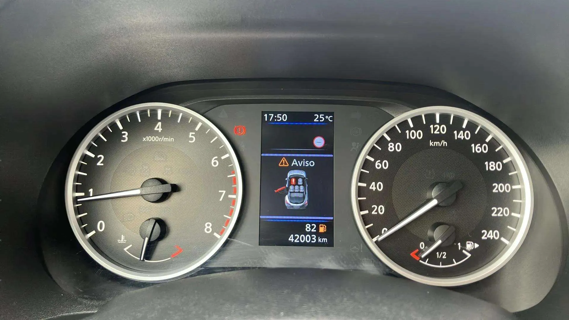 Nissan Juke DIG-T Acenta - foto 13