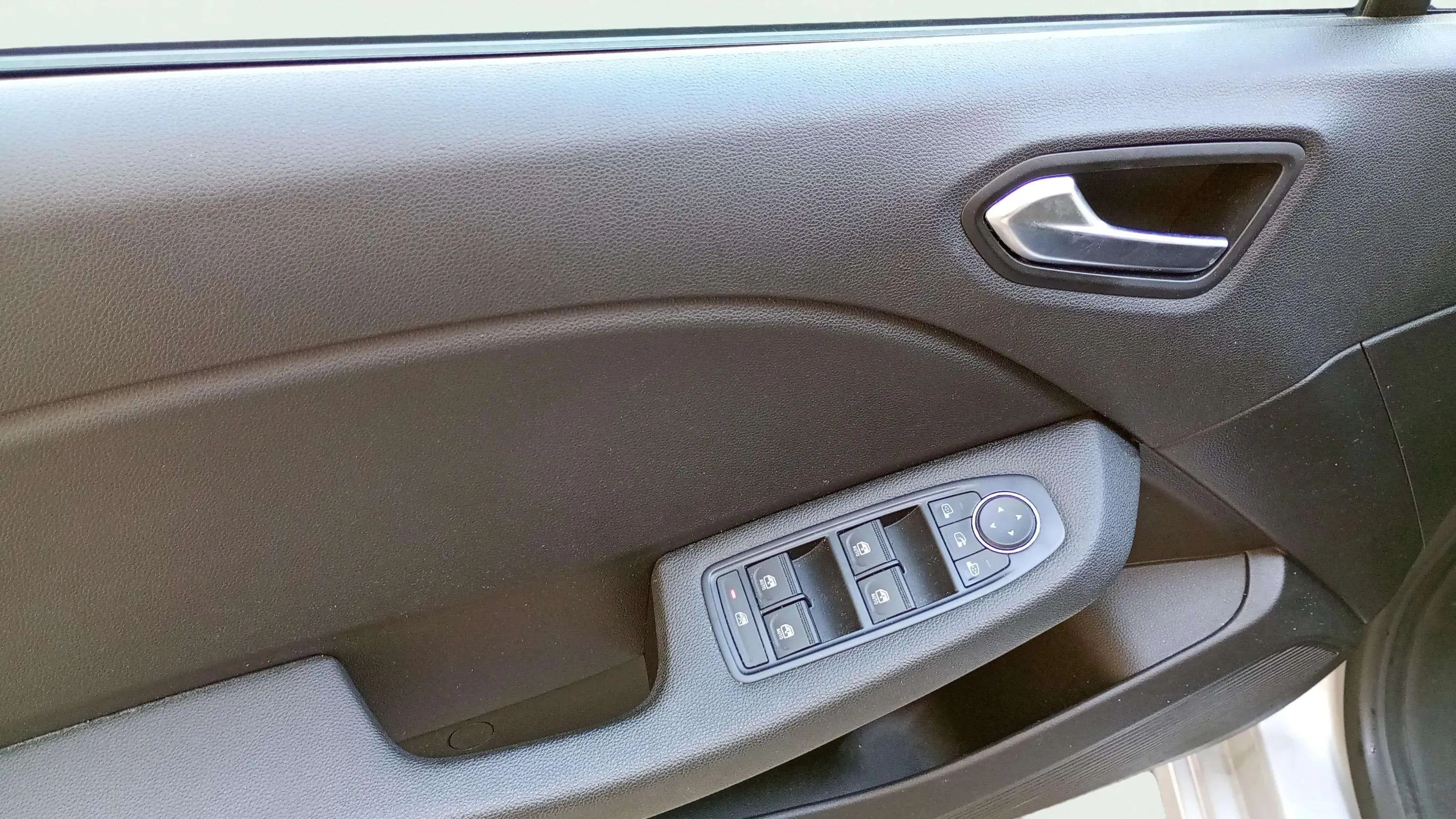 Renault Clio Business TCe - foto 18