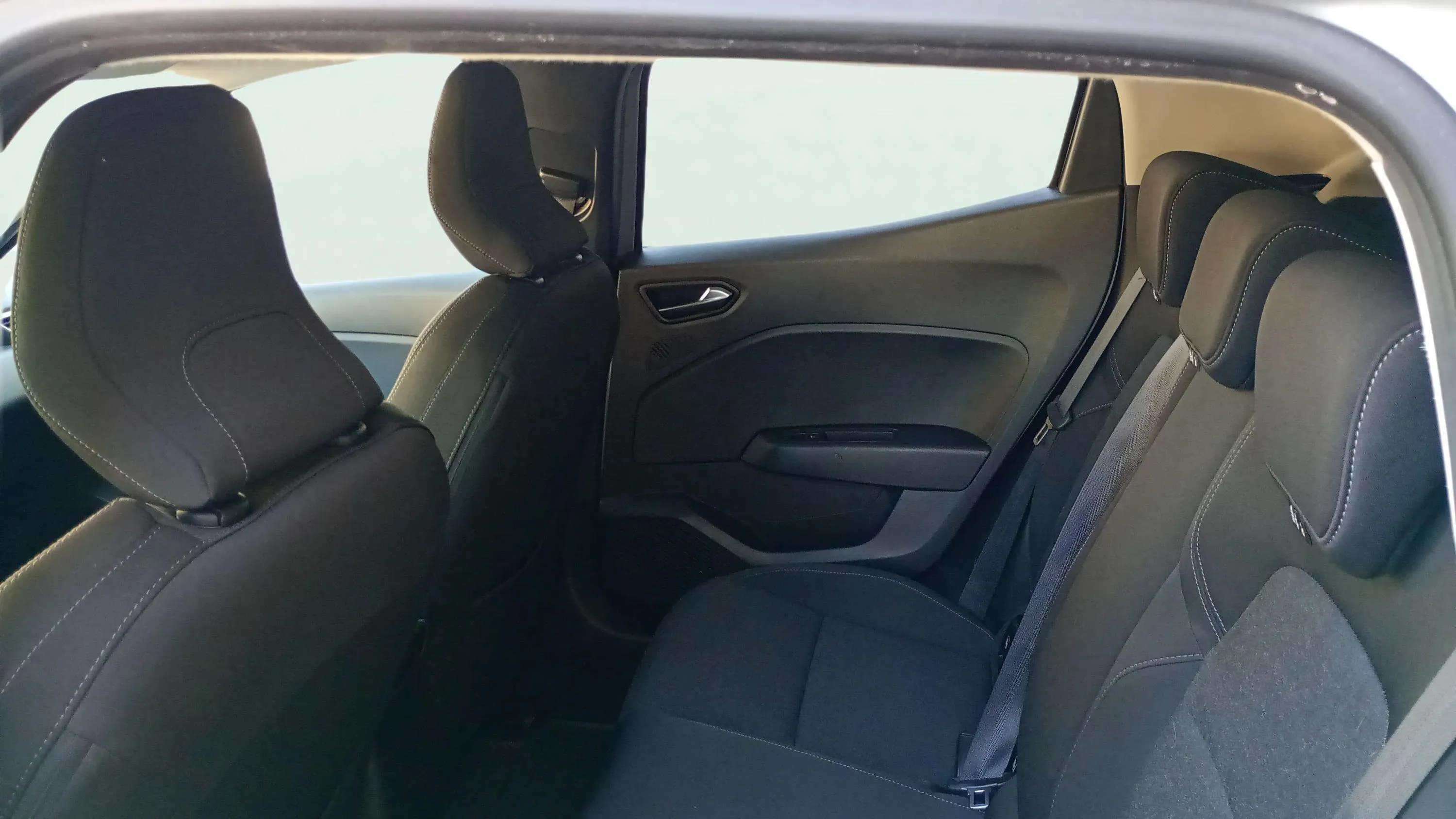Renault Clio Business TCe - foto 17