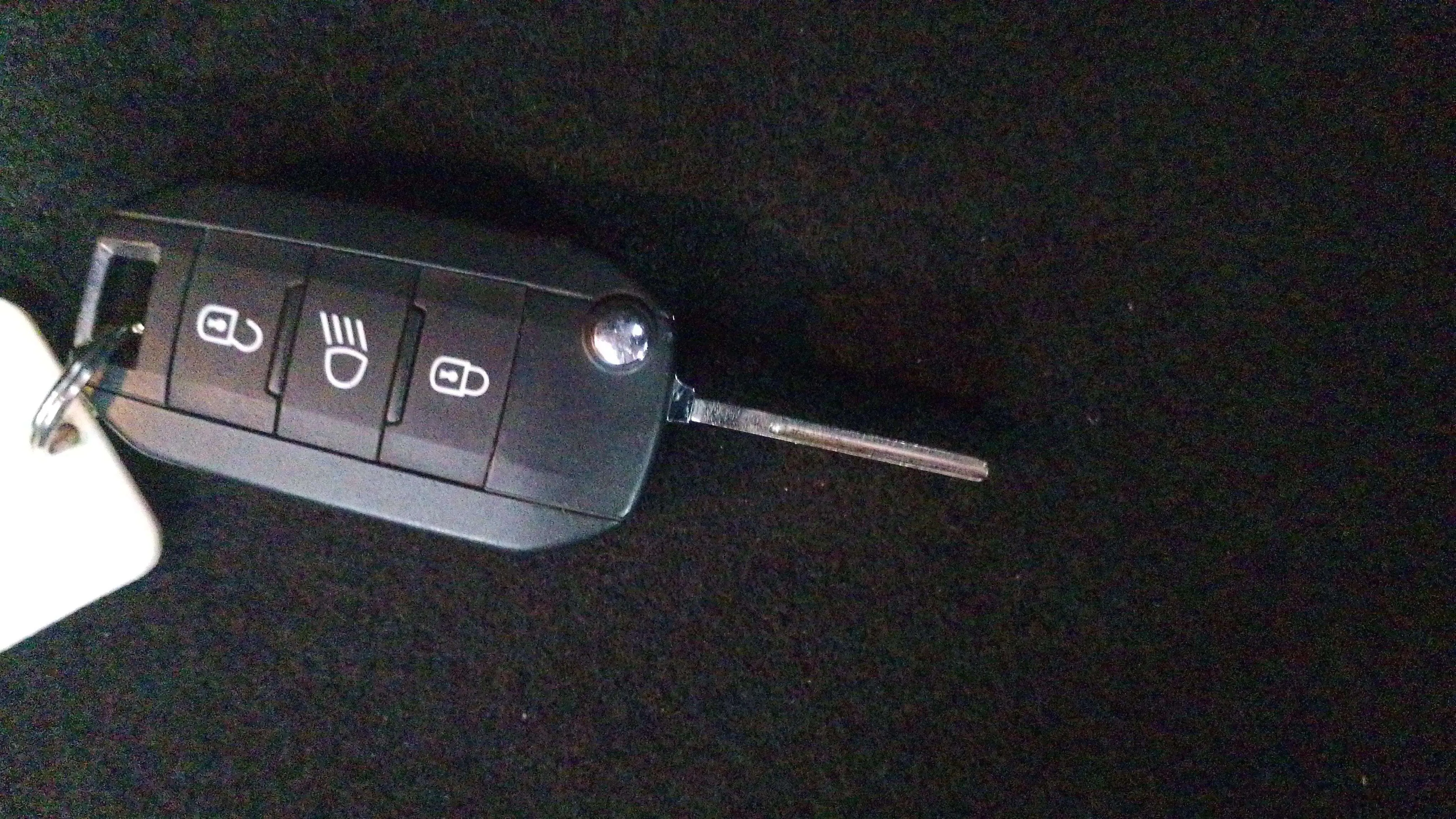 Peugeot 208 Active PureTech 100 - foto 41