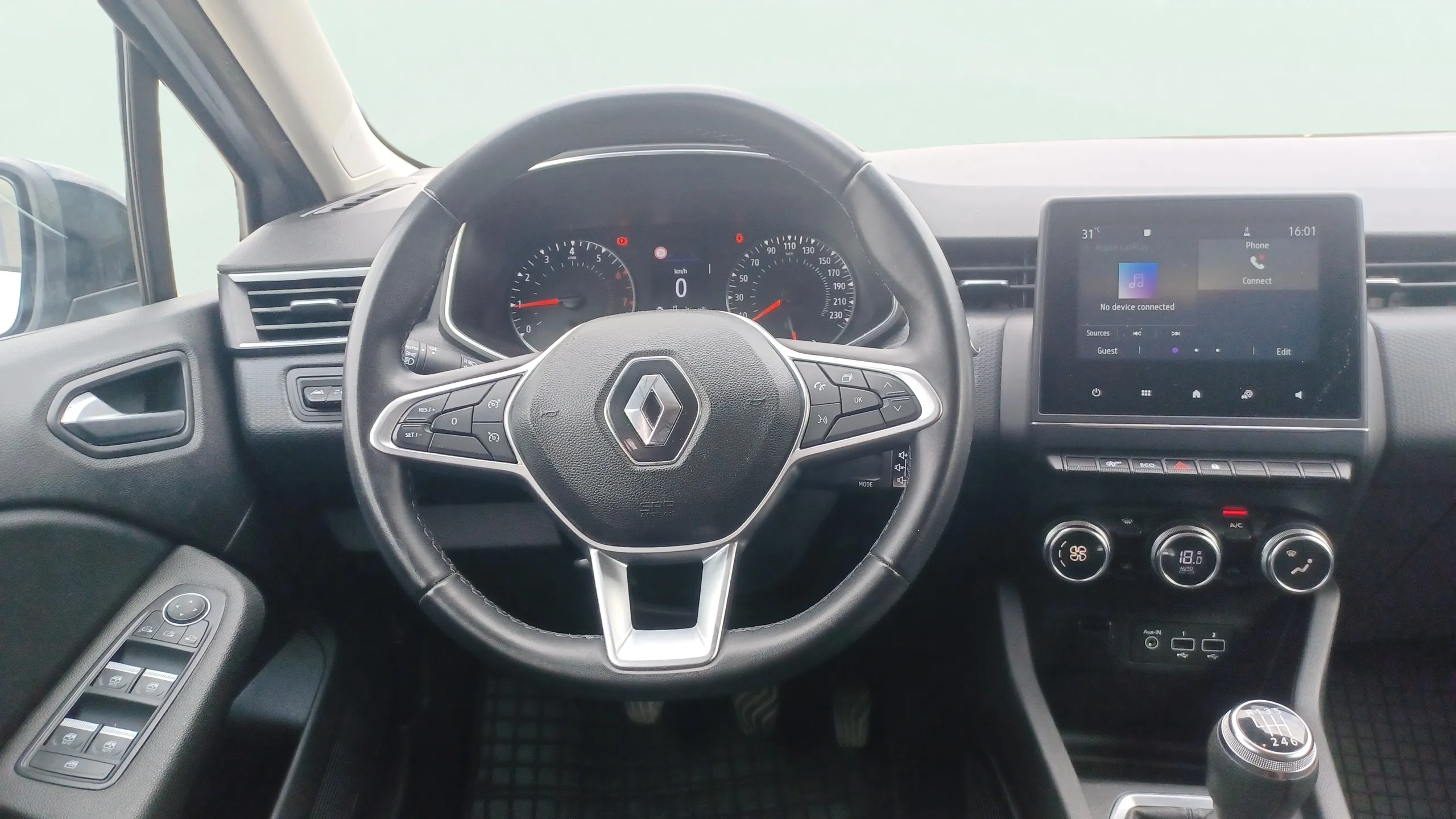 Renault Clio Business TCe - foto 11