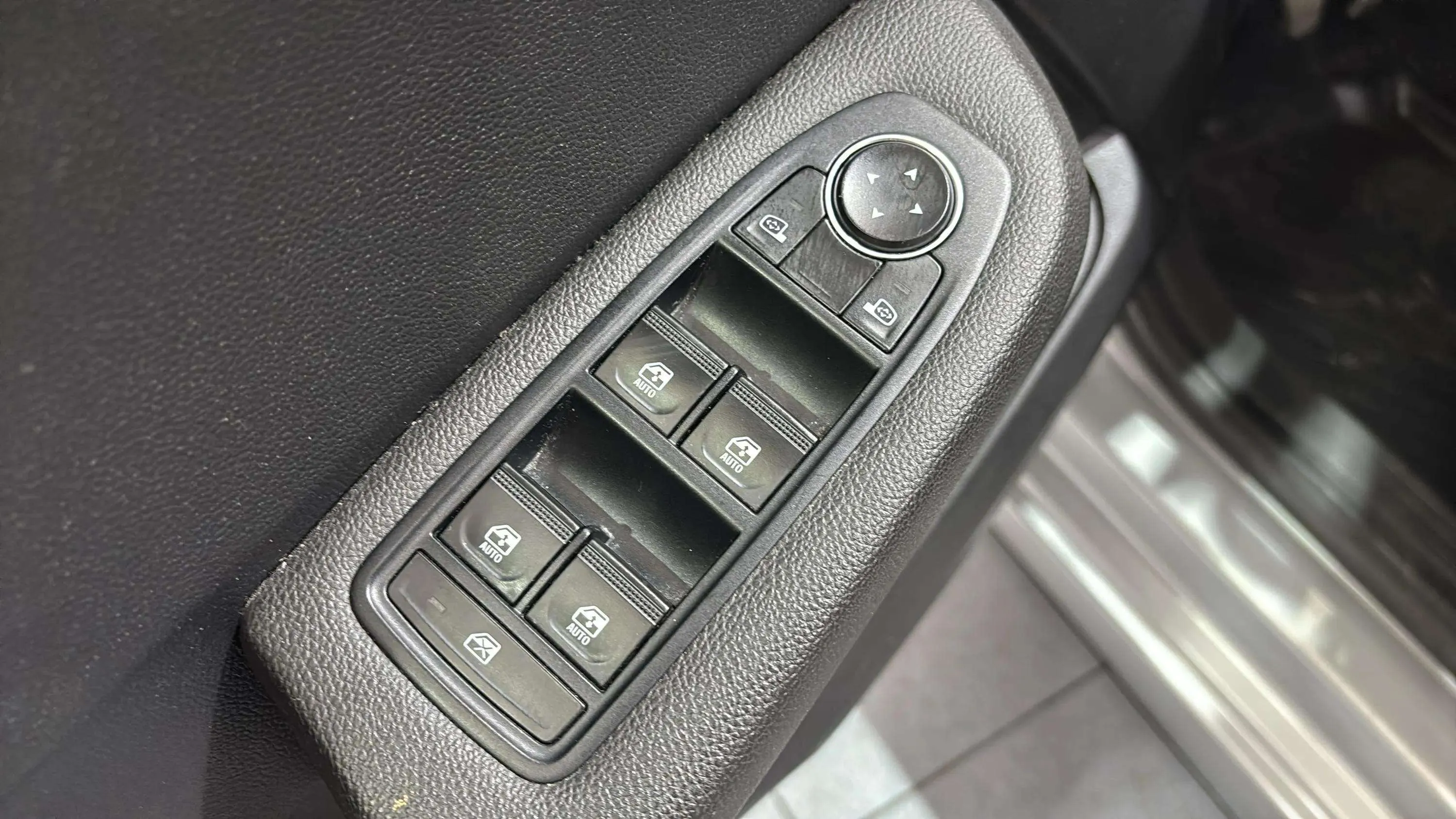 Renault Clio Business TCe - foto 18