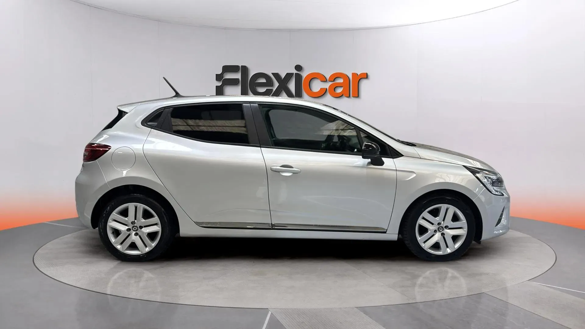 Renault Clio Business TCe - foto 9
