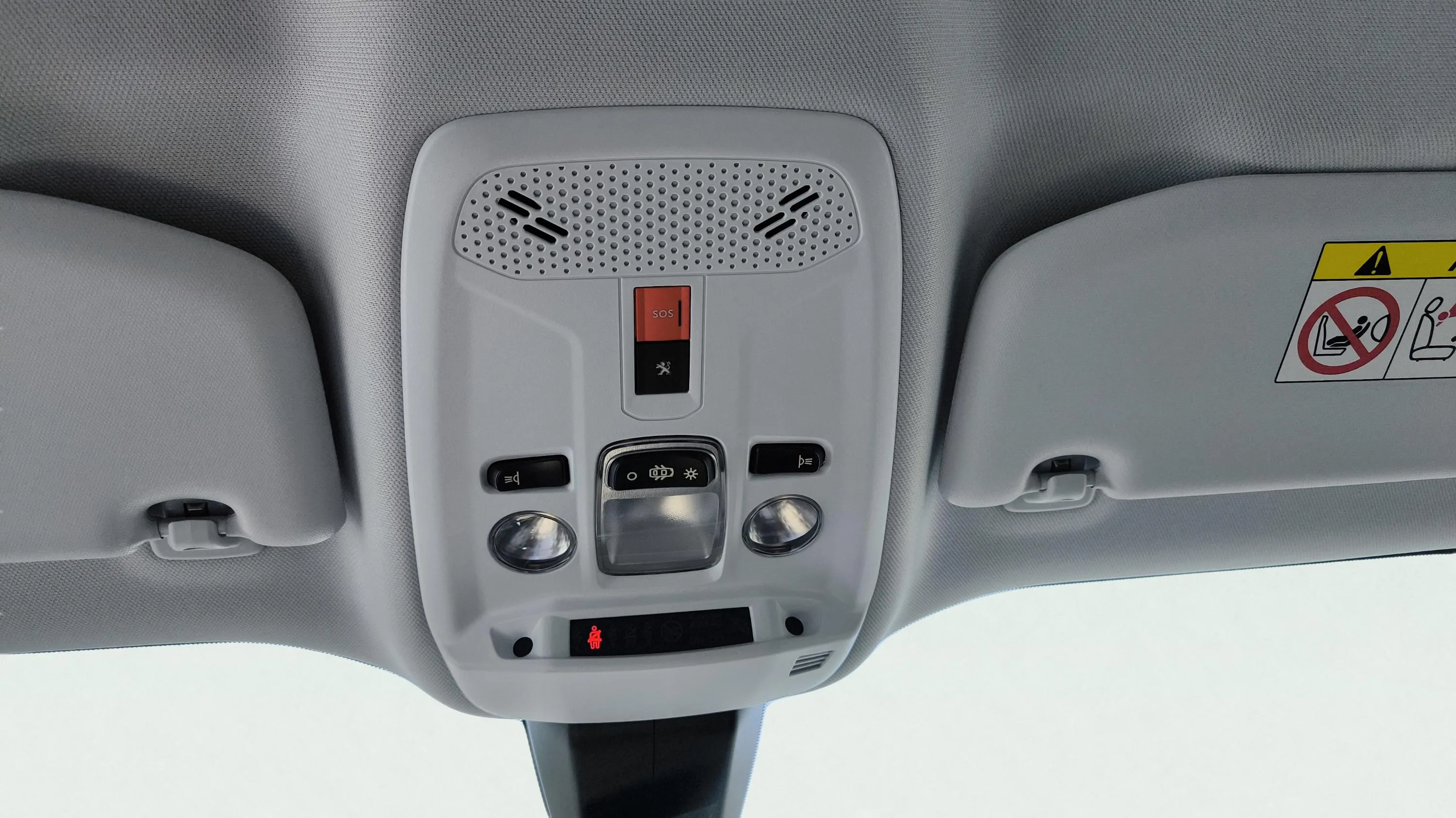 Peugeot 2008 Active BlueHDi - foto 44
