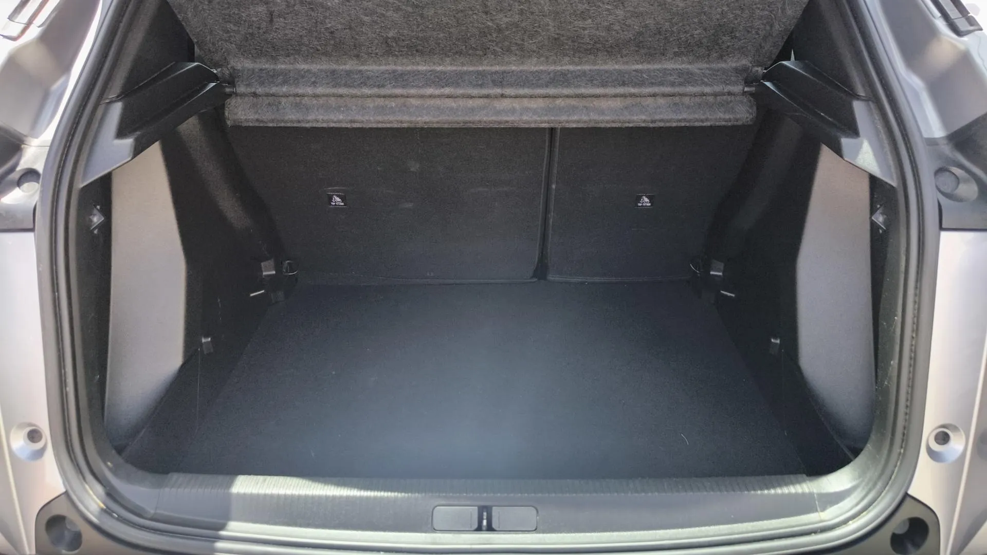 Peugeot 2008 Active BlueHDi - foto 14