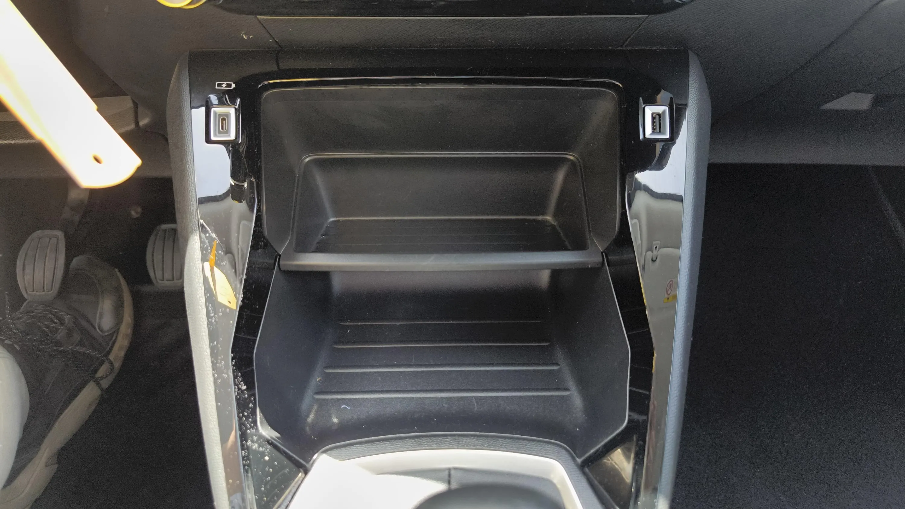 Peugeot 2008 Active BlueHDi - foto 30