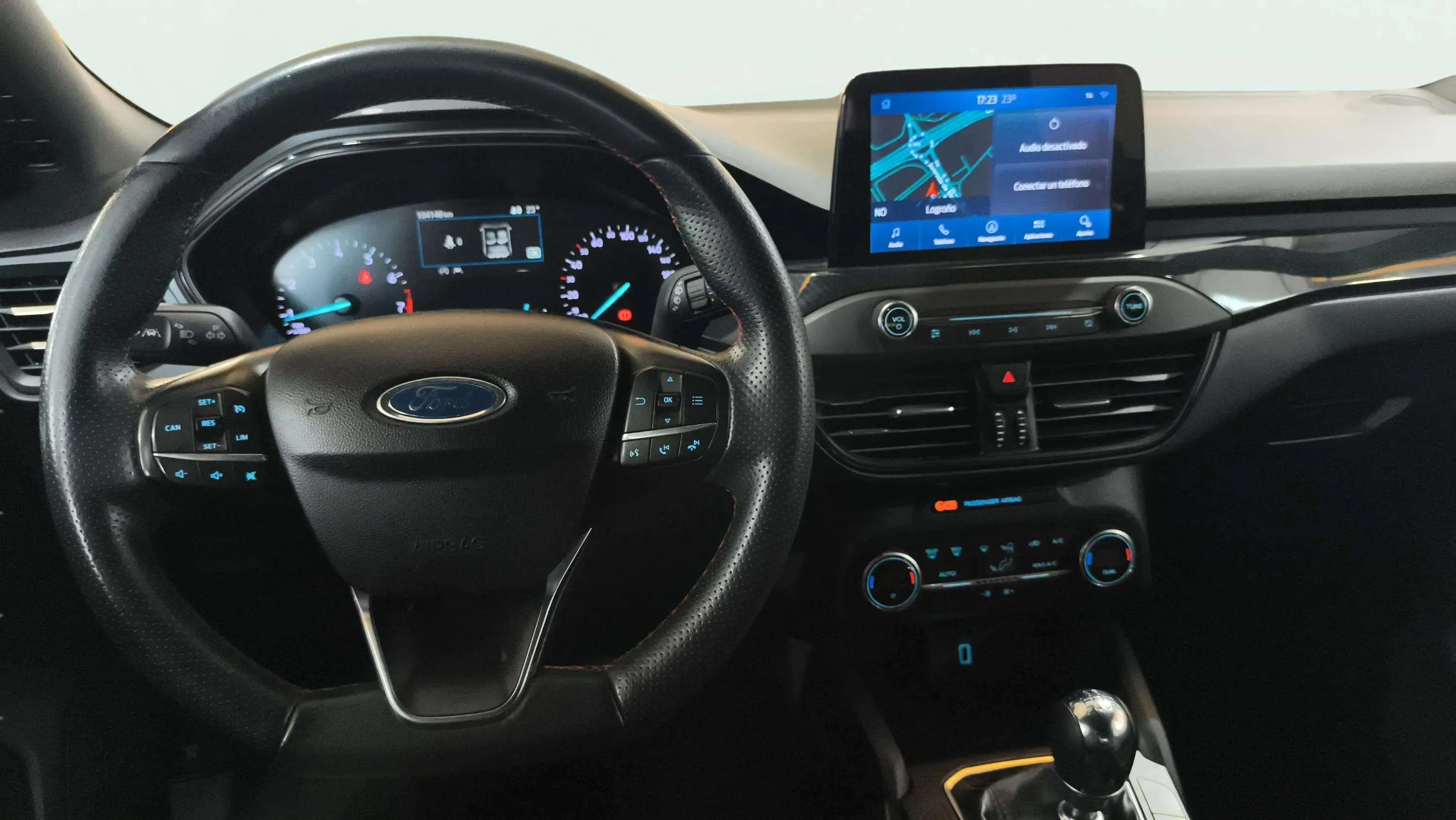 Ford Focus 1.0 EcoBoost ST-Line - foto 9