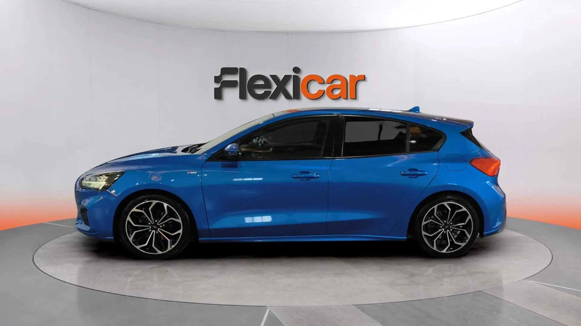 Ford Focus 1.0 EcoBoost ST-Line - foto 3