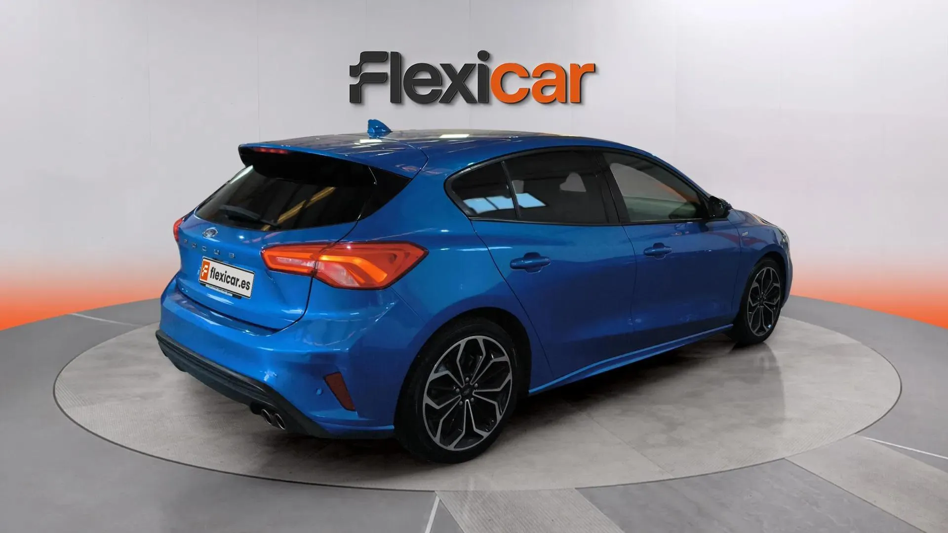 Ford Focus 1.0 EcoBoost ST-Line - foto 5