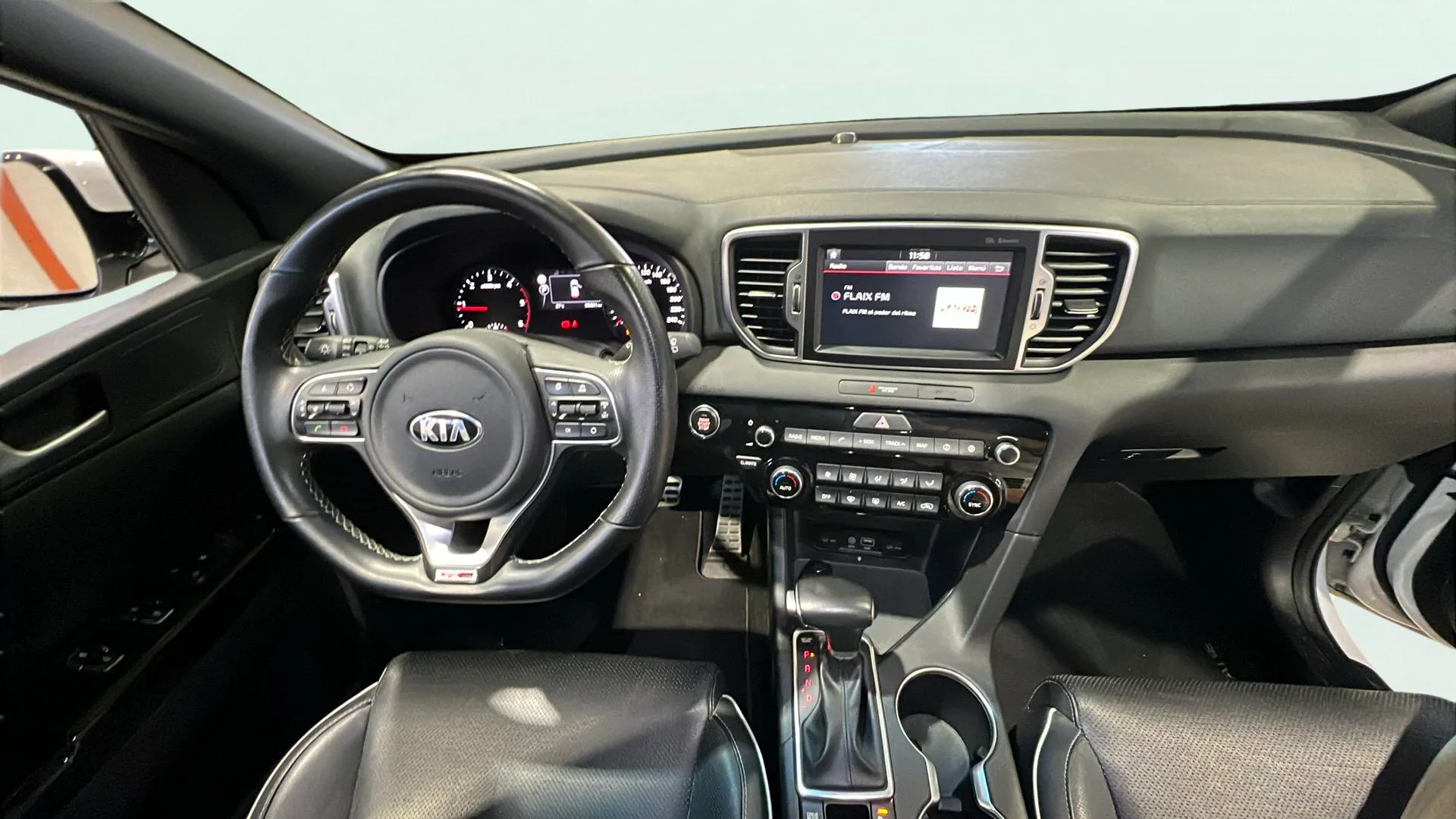 Kia Sportage 1.7 CRDi VGT Drive DCT 4x2 Eco-Dyn - foto 9
