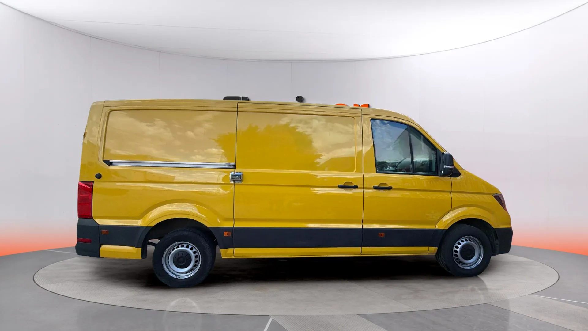Volkswagen Crafter 30 Furgón BM TN L3H2 2.0TDI - foto 8