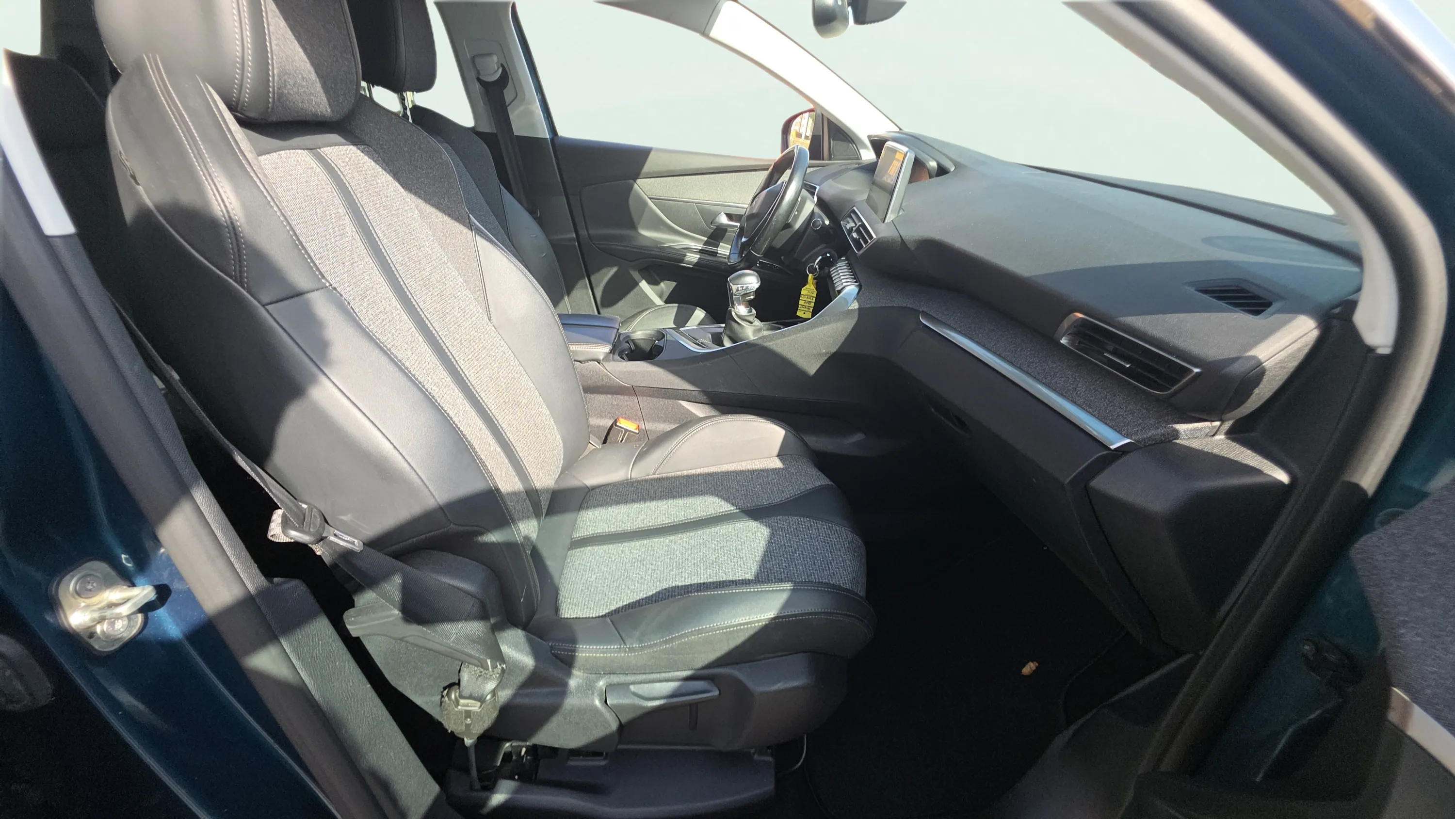 Peugeot 5008 Allure 1.5L BlueHDi - foto 14