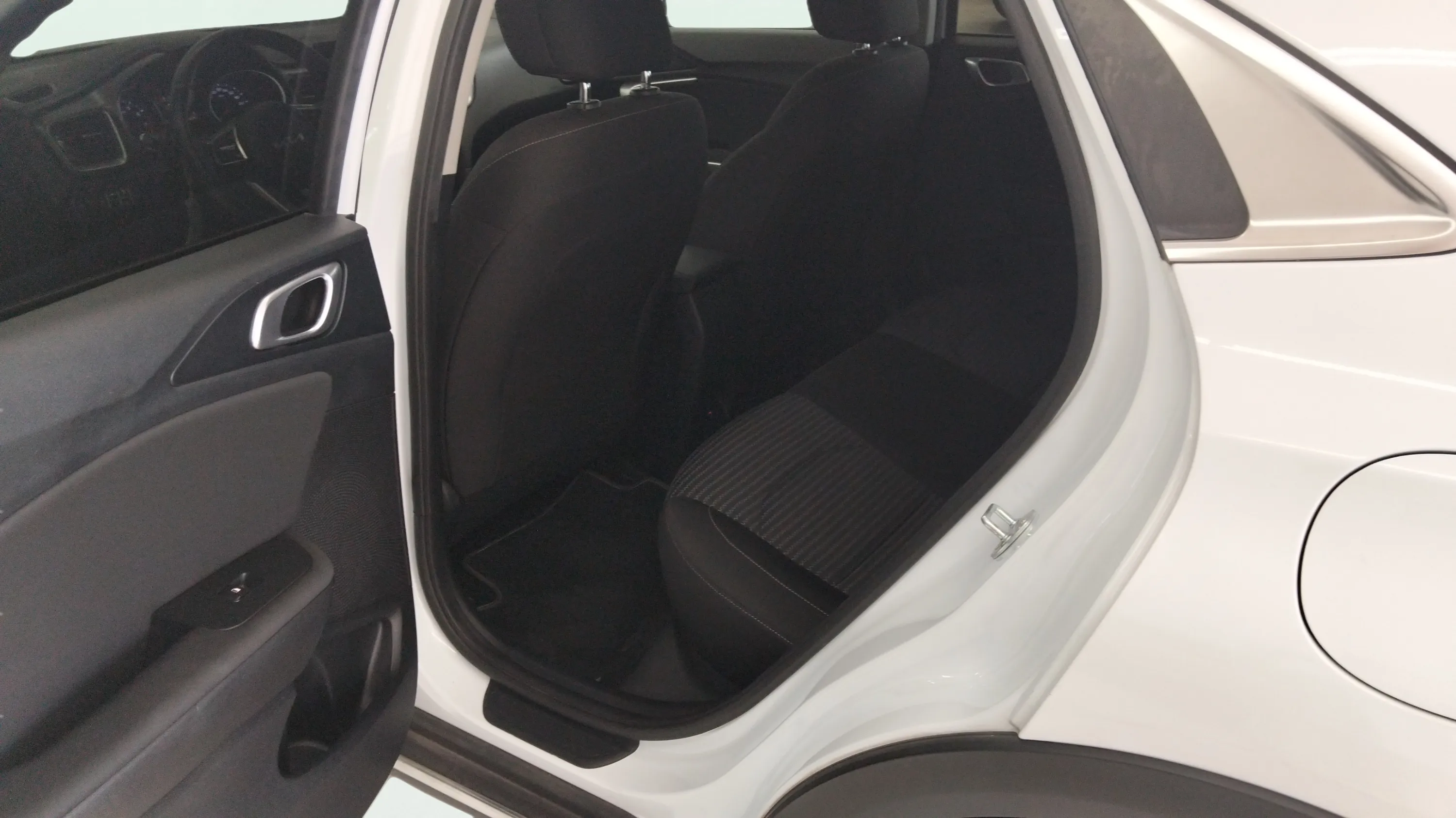 Kia XCeed 1.0 T-GDi Concept - foto 11