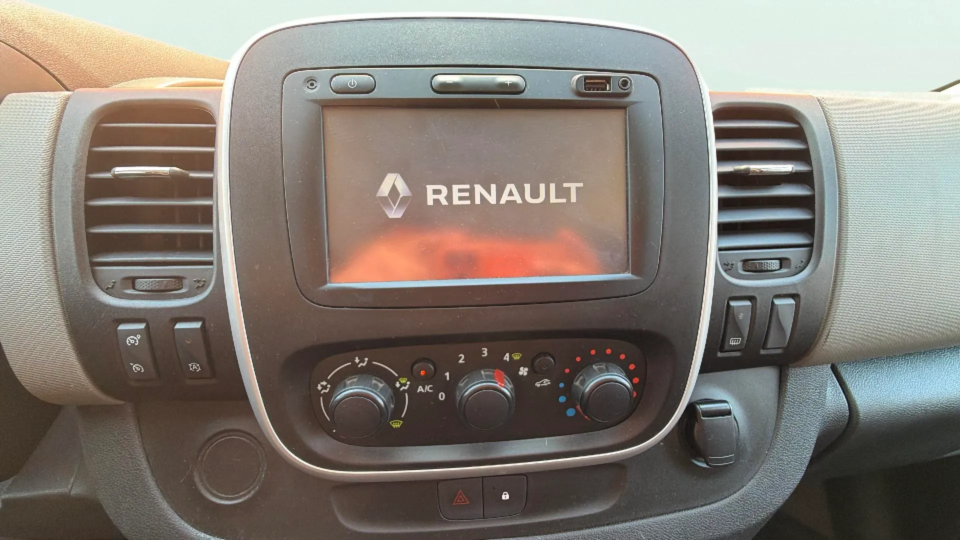 Renault Trafic SL Limited Largo En. dCi -18 - foto 13
