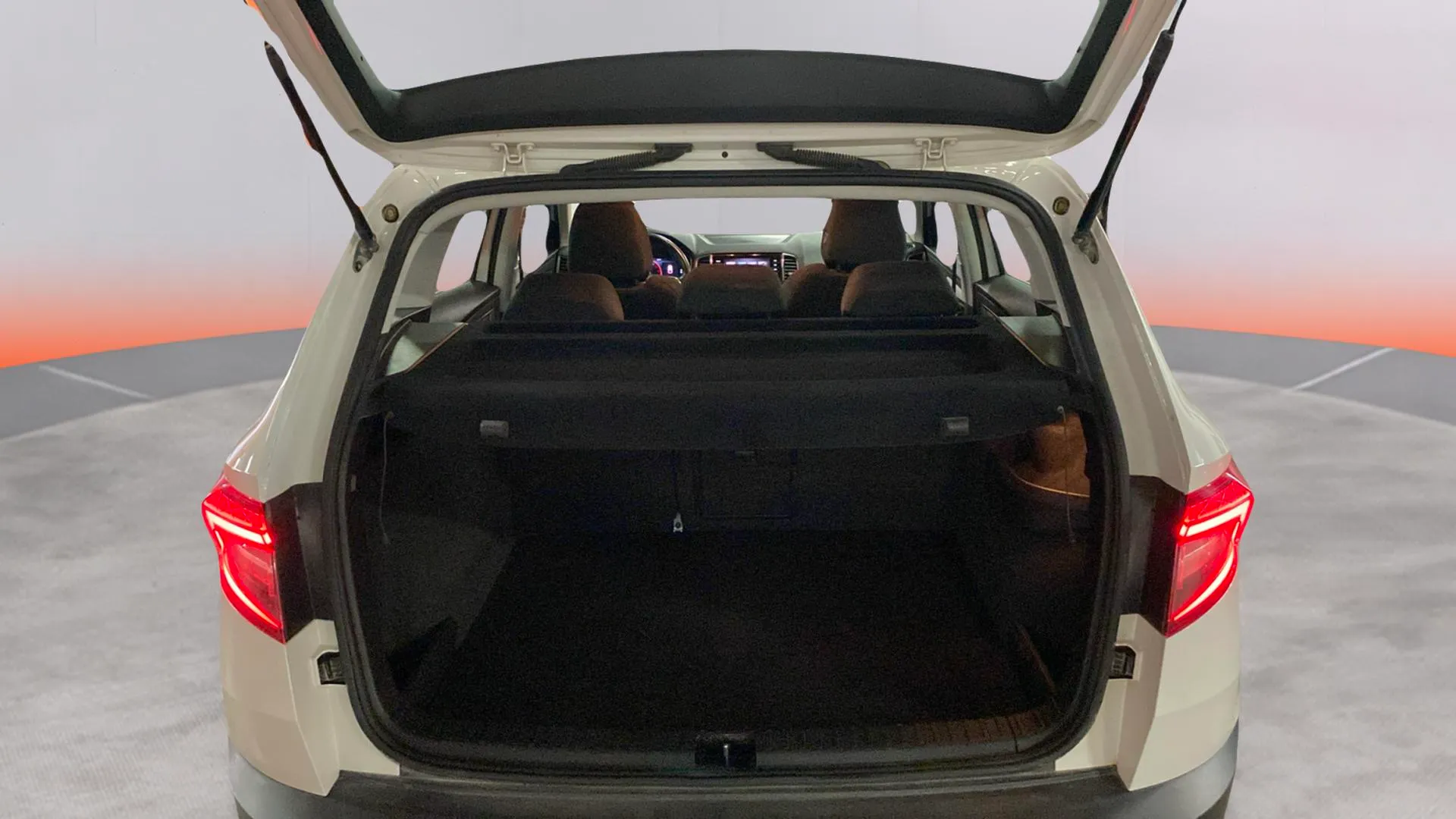 Škoda Karoq 2.0 TDI DSG 4x4 Ambition - foto 9