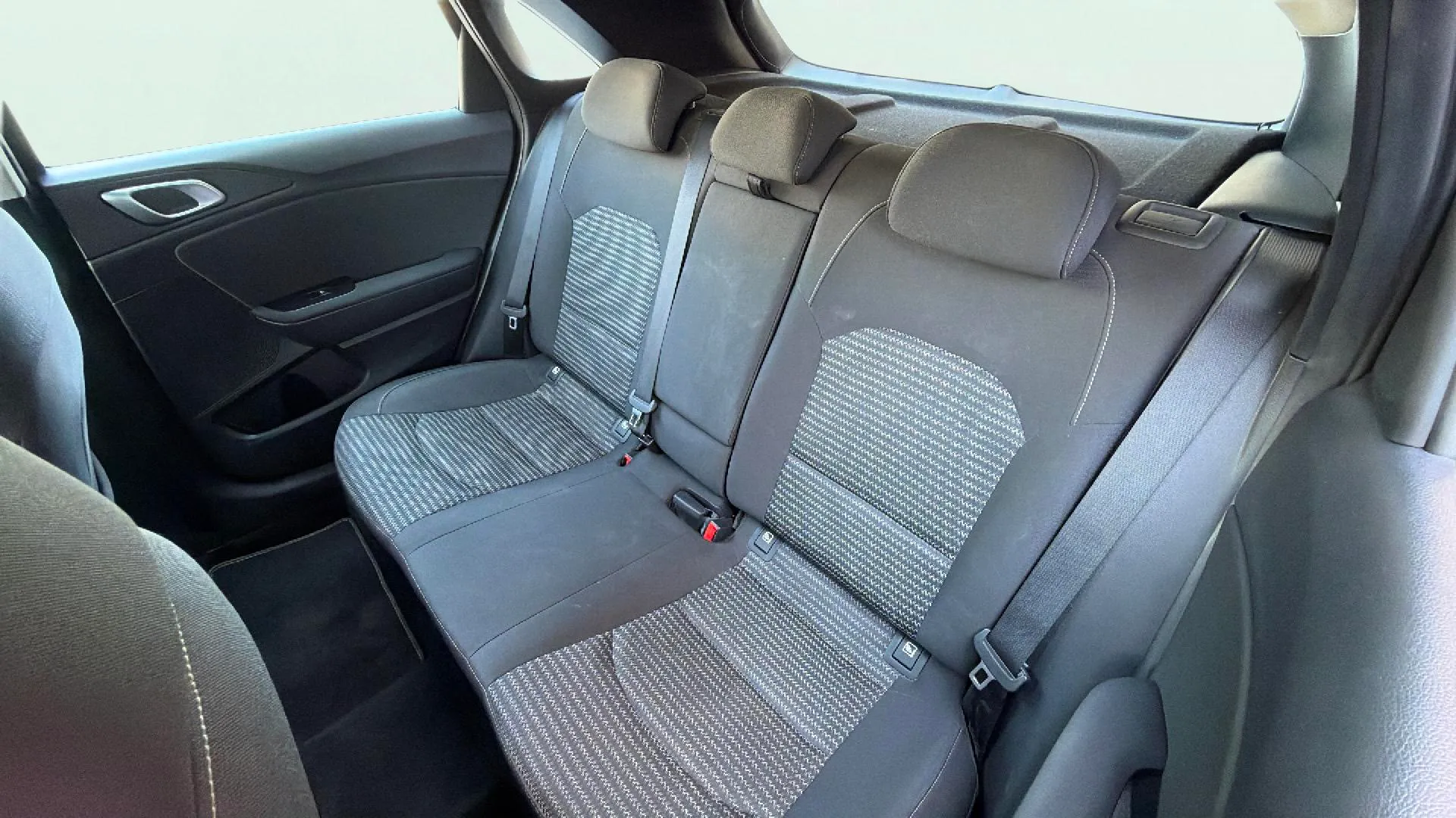 Kia Ceed 1.0 T-GDi Drive - foto 11