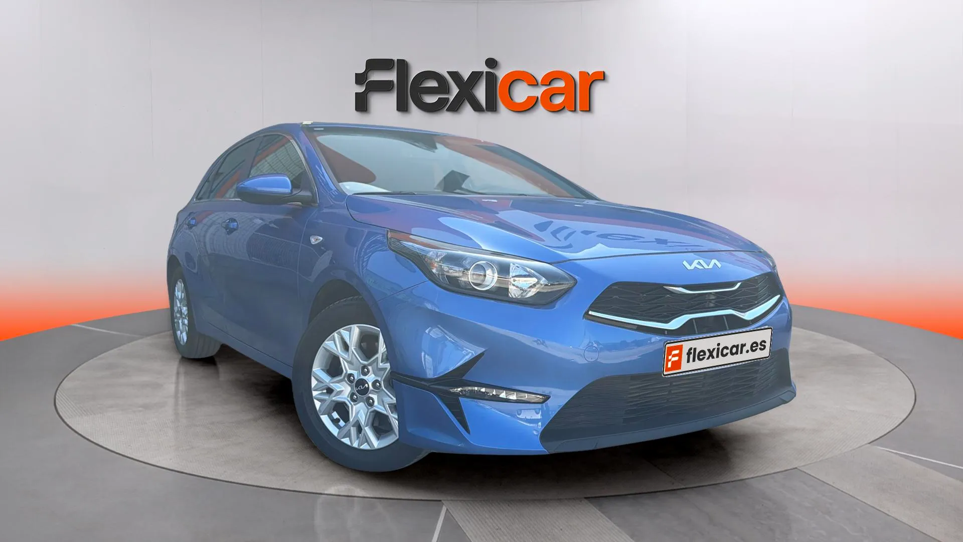 Kia cee'd f/l 5p 1.0 T-GDi Drive 2024