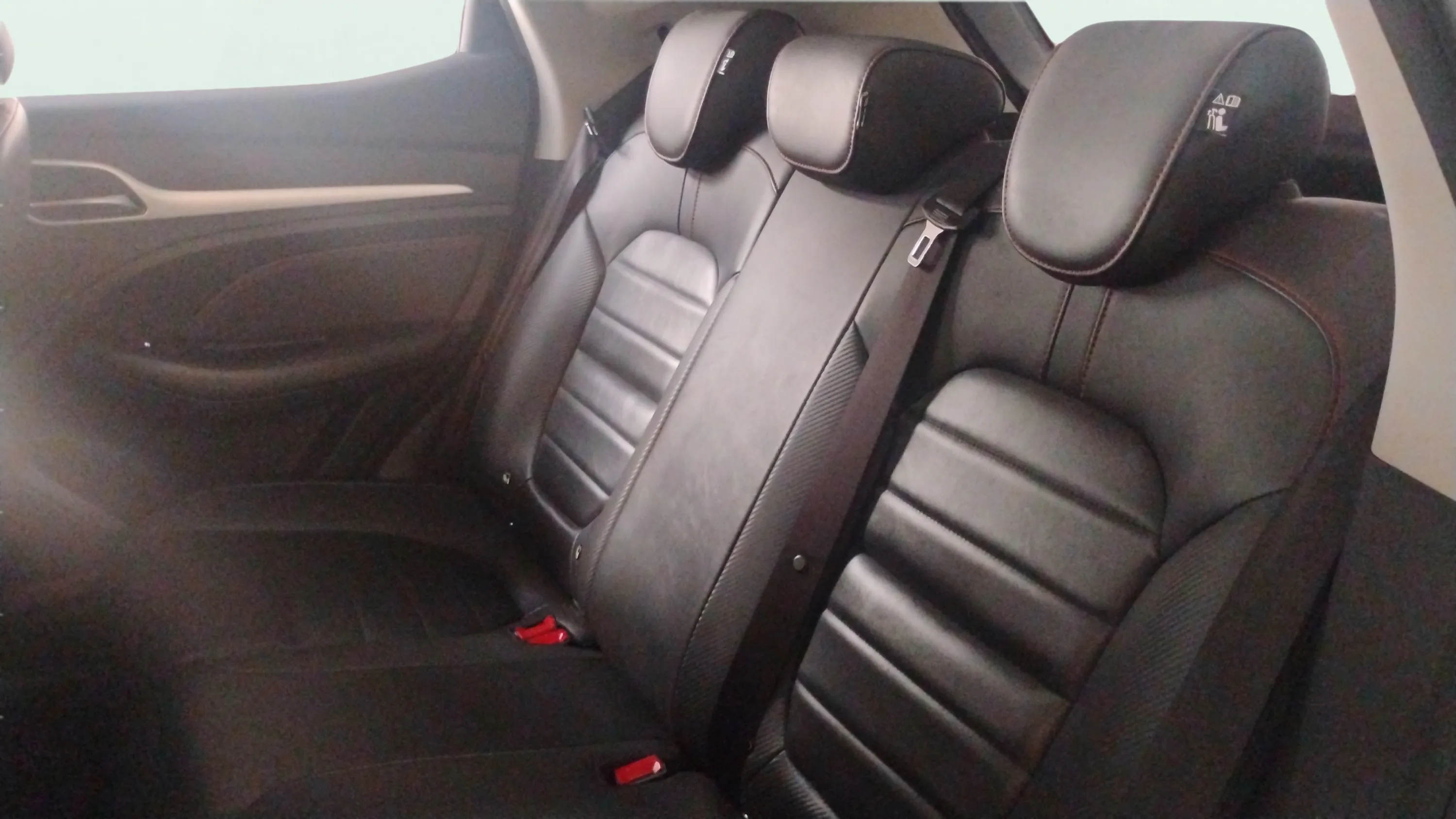 MG ZS 1.0T Luxury - foto 10