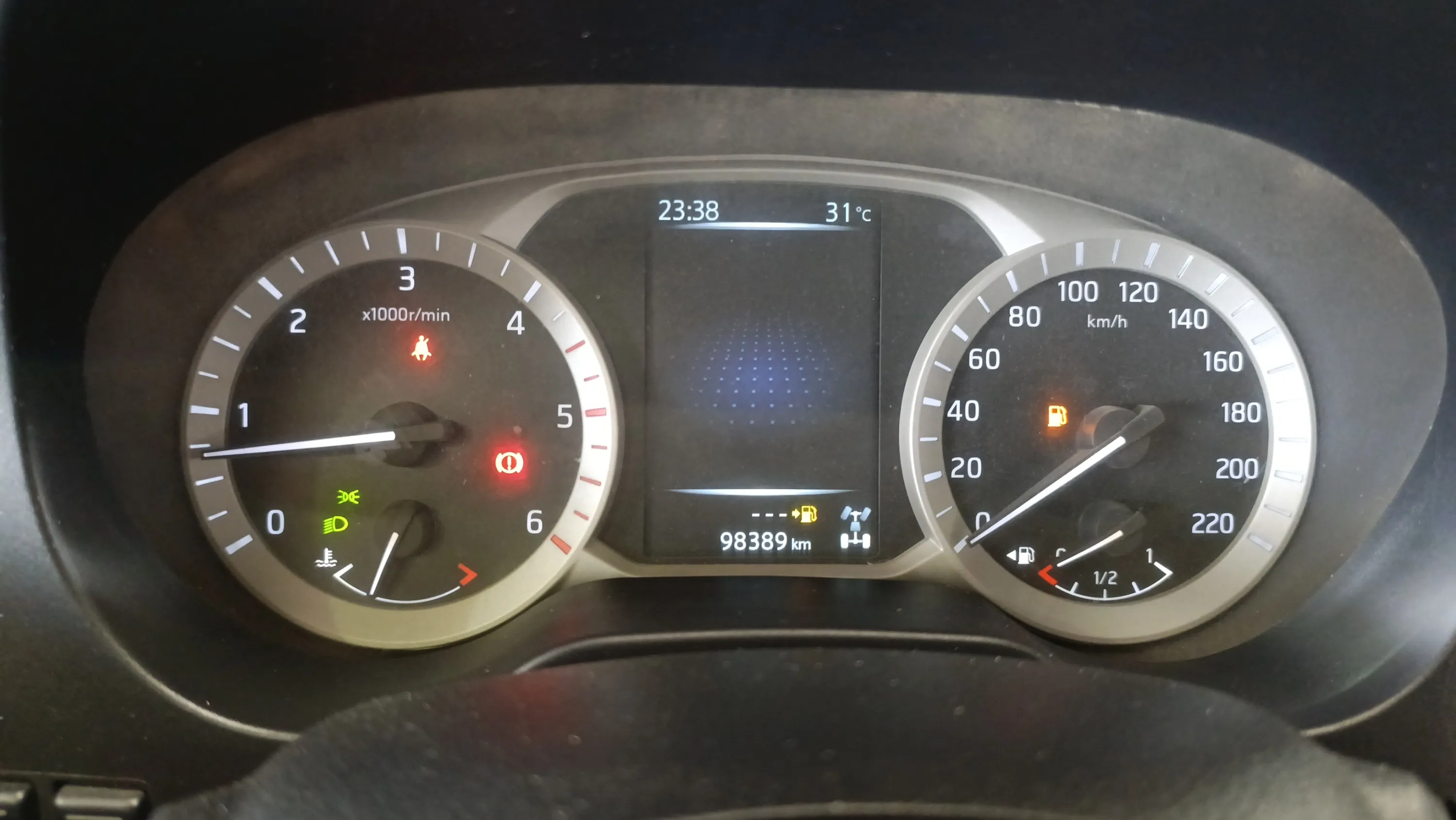 Nissan Navara 2300 - foto 15