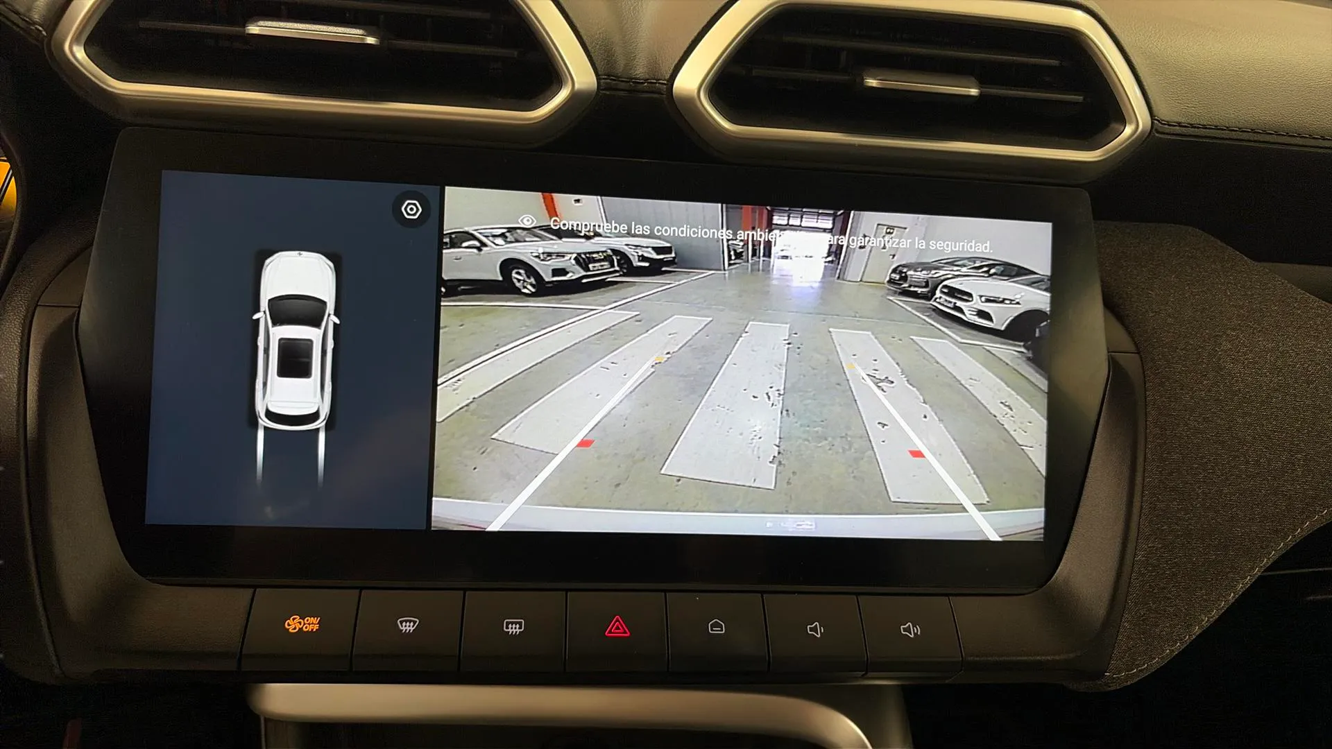 MG ZS Hybrid+ Comfort - foto 20