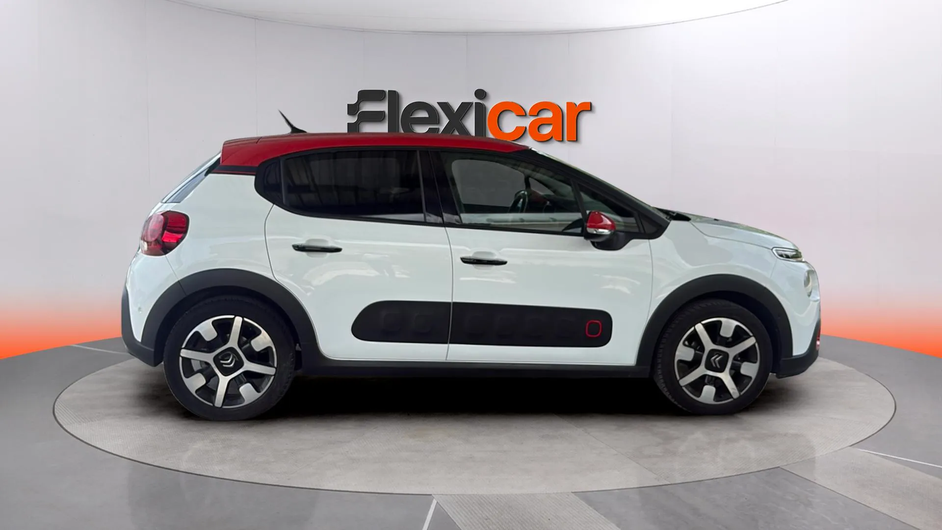 Citroën C3 PureTech Shine - foto 7