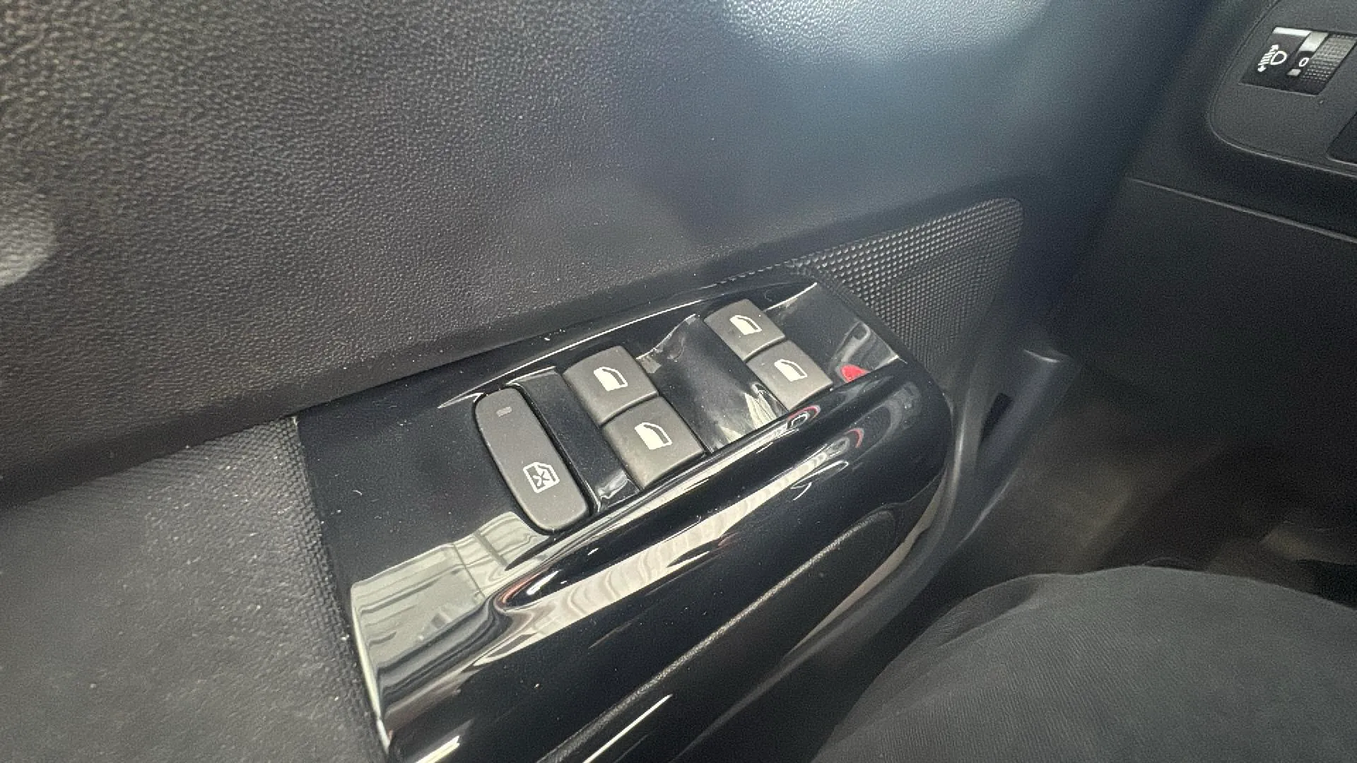 Citroën C3 PureTech Shine - foto 17