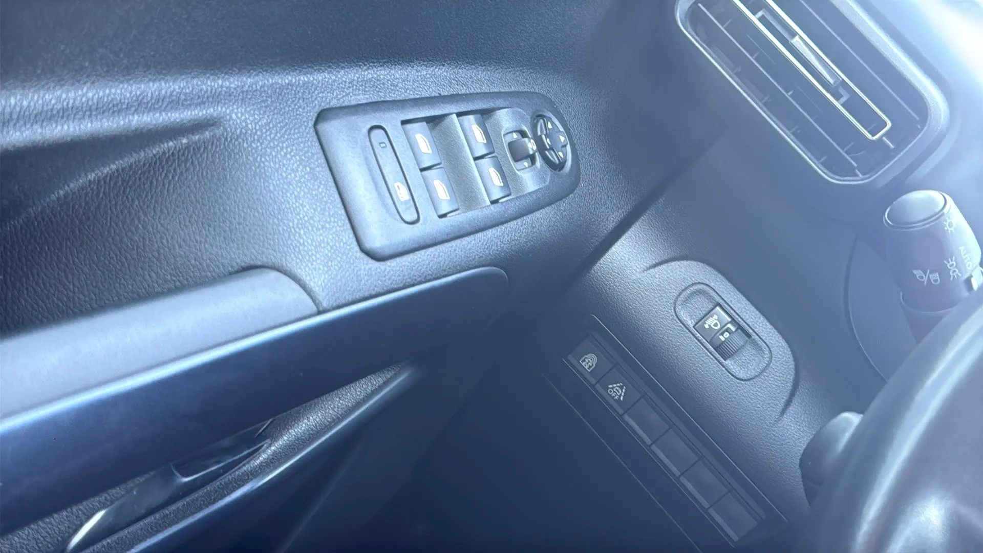 Peugeot Rifter Allure Standard BlueHDi EAT8 - foto 18