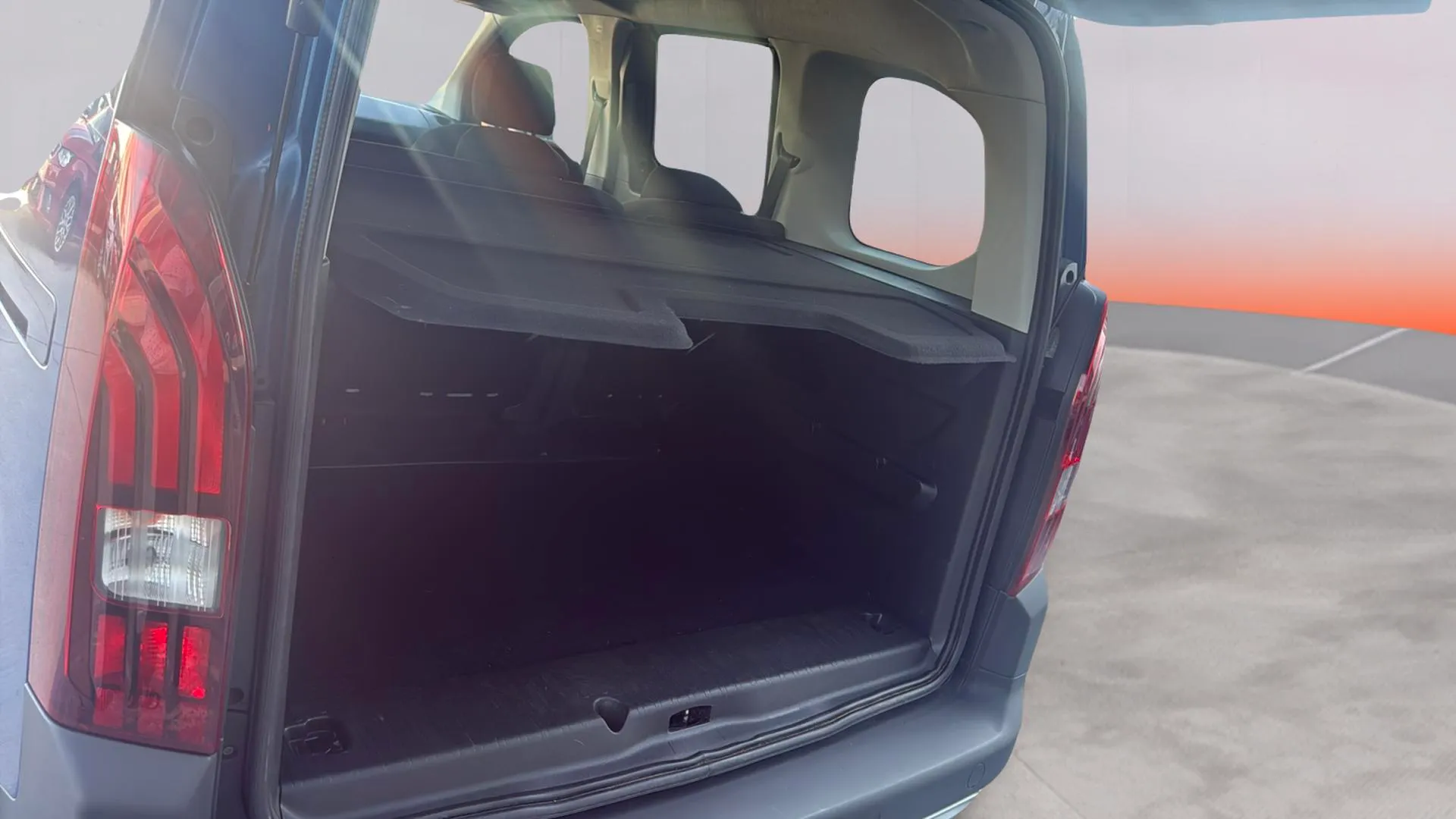 Peugeot Rifter Allure Standard BlueHDi EAT8 - foto 9