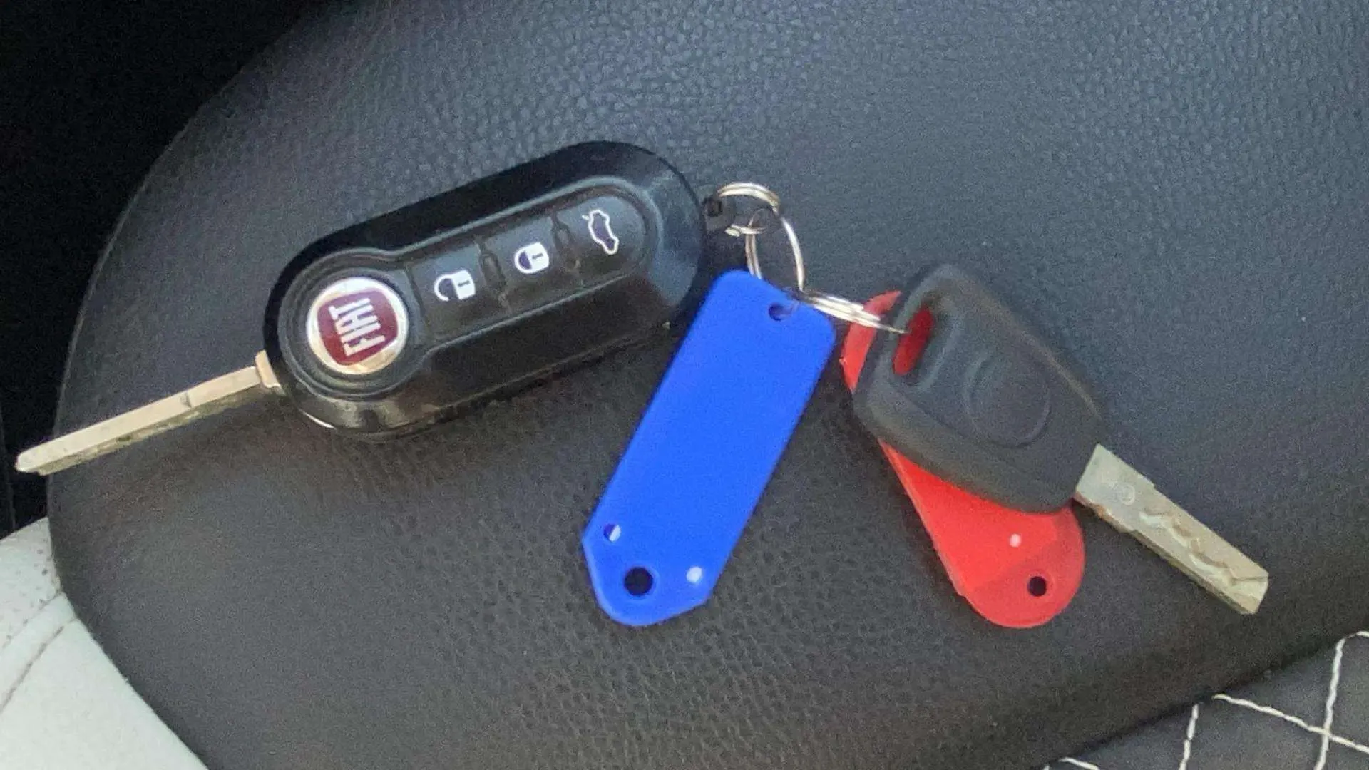 Fiat 500 Connect 1.0 Hybrid - foto 12