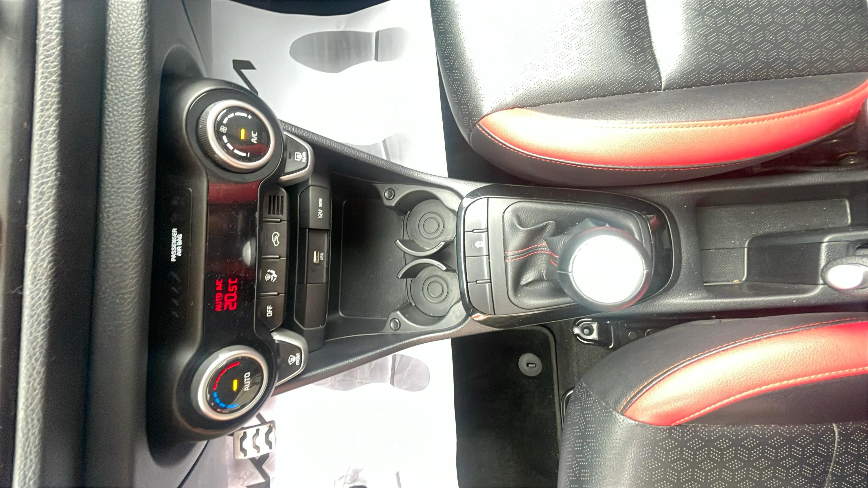 Kia Picanto 1.2 DPi GT Line - foto 17