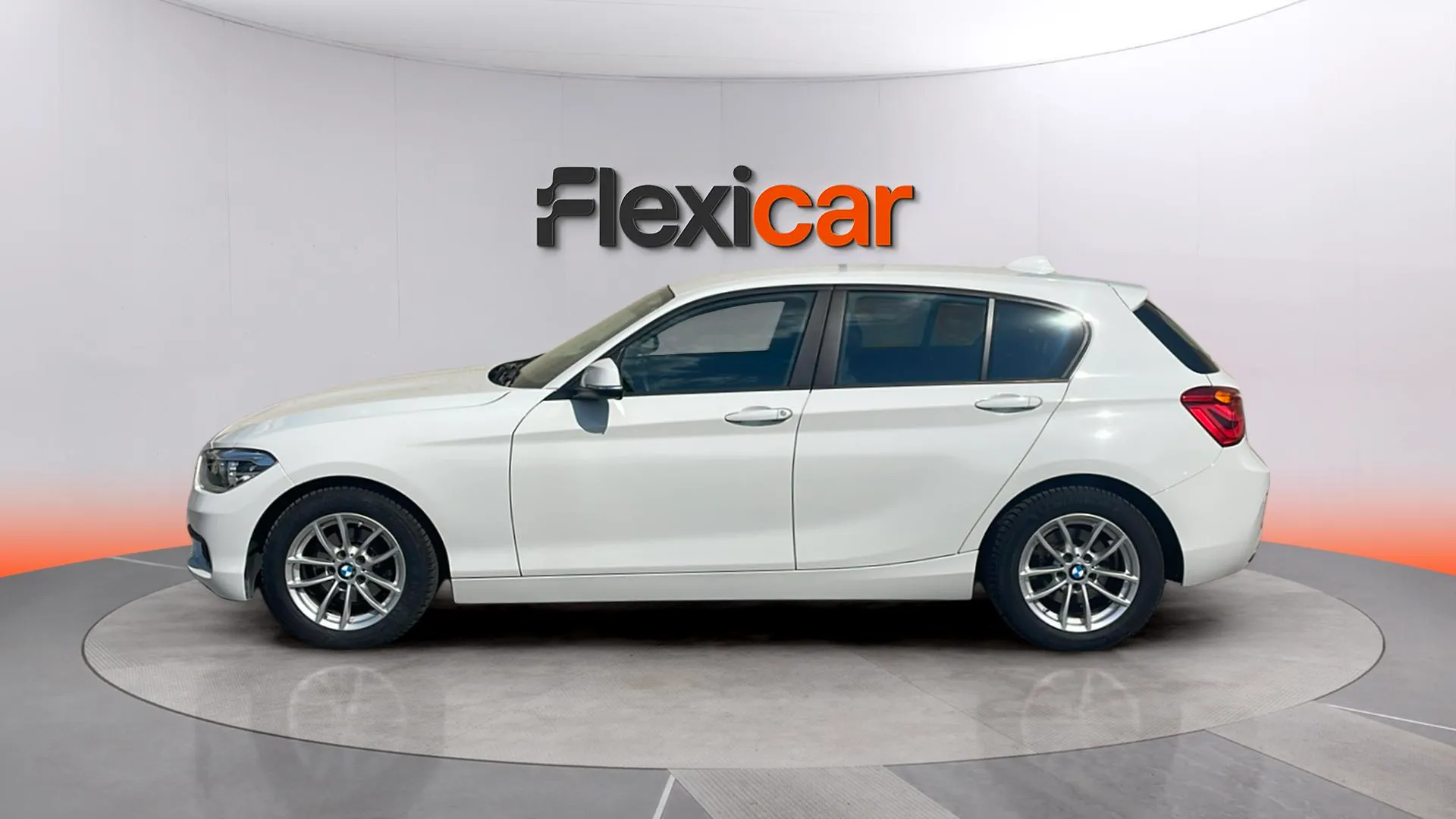 BMW Serie 1 116d - foto 4