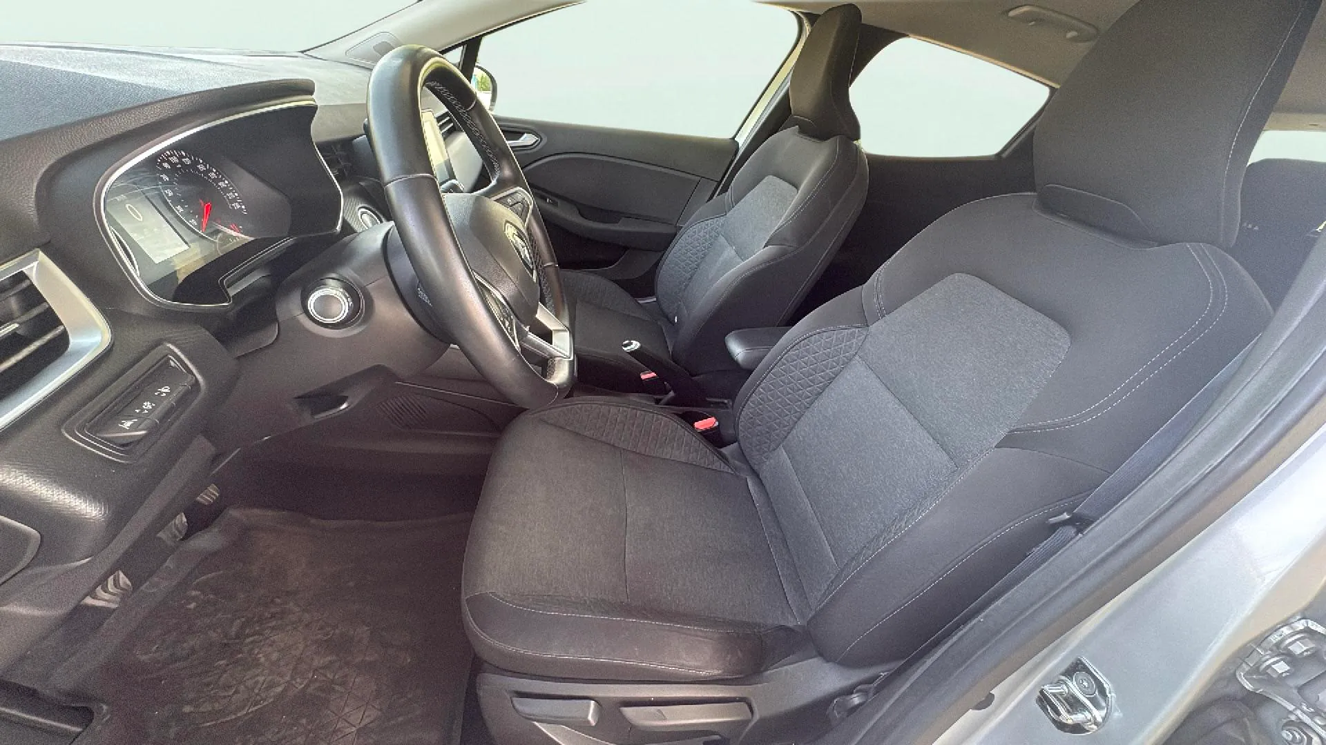 Renault Clio Business TCe - foto 24