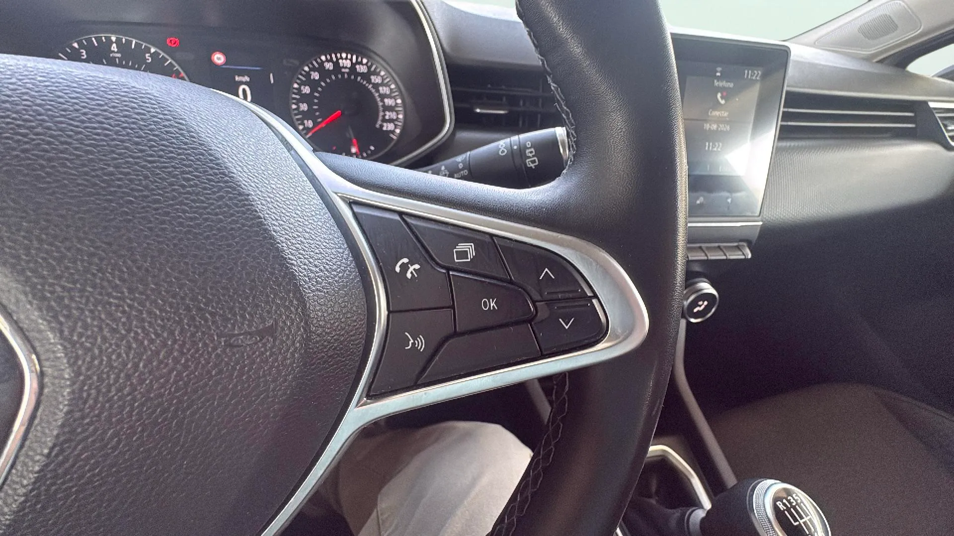 Renault Clio Business TCe - foto 12