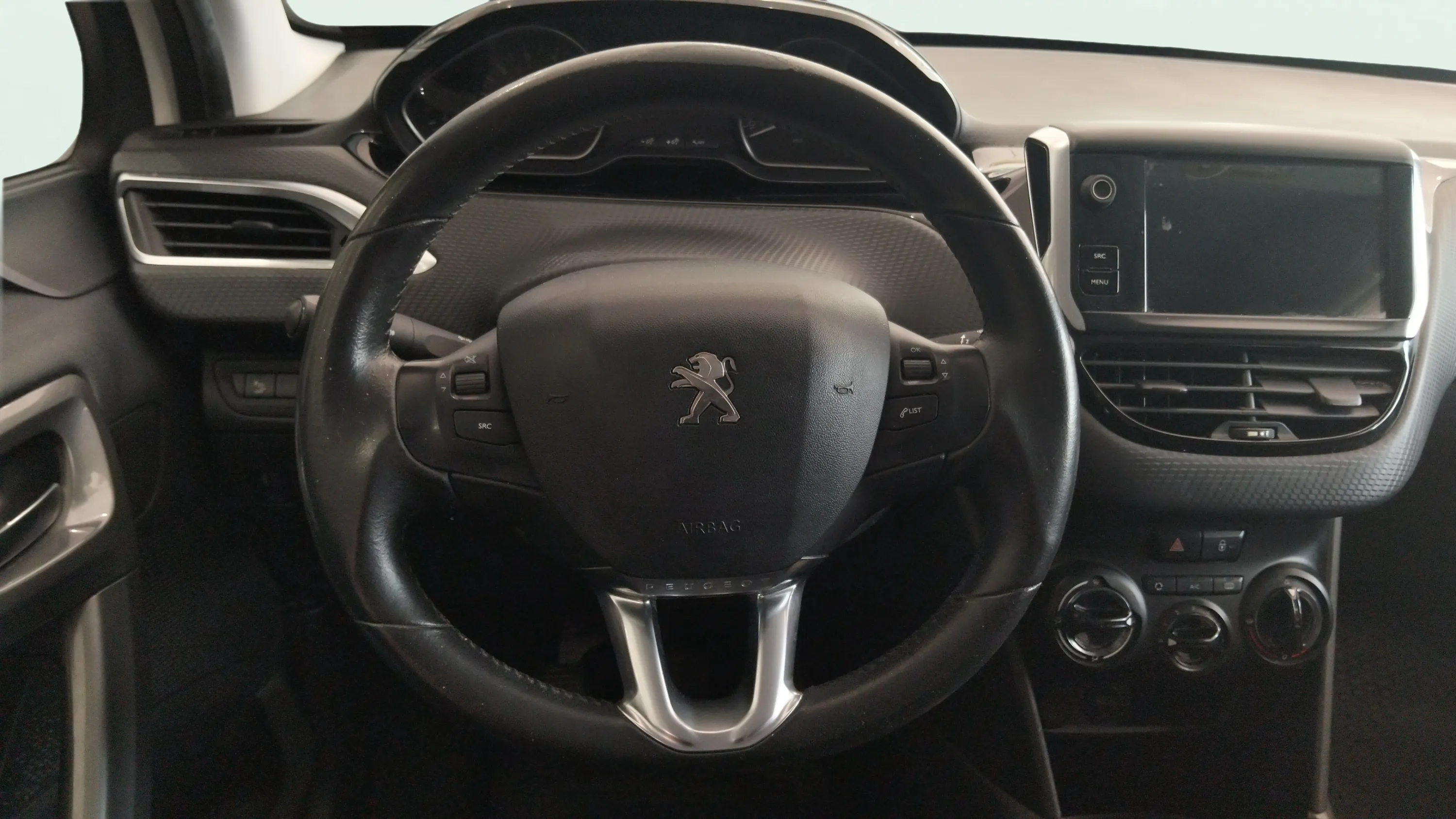 Peugeot 2008 Style 1.2L PureTech - foto 12