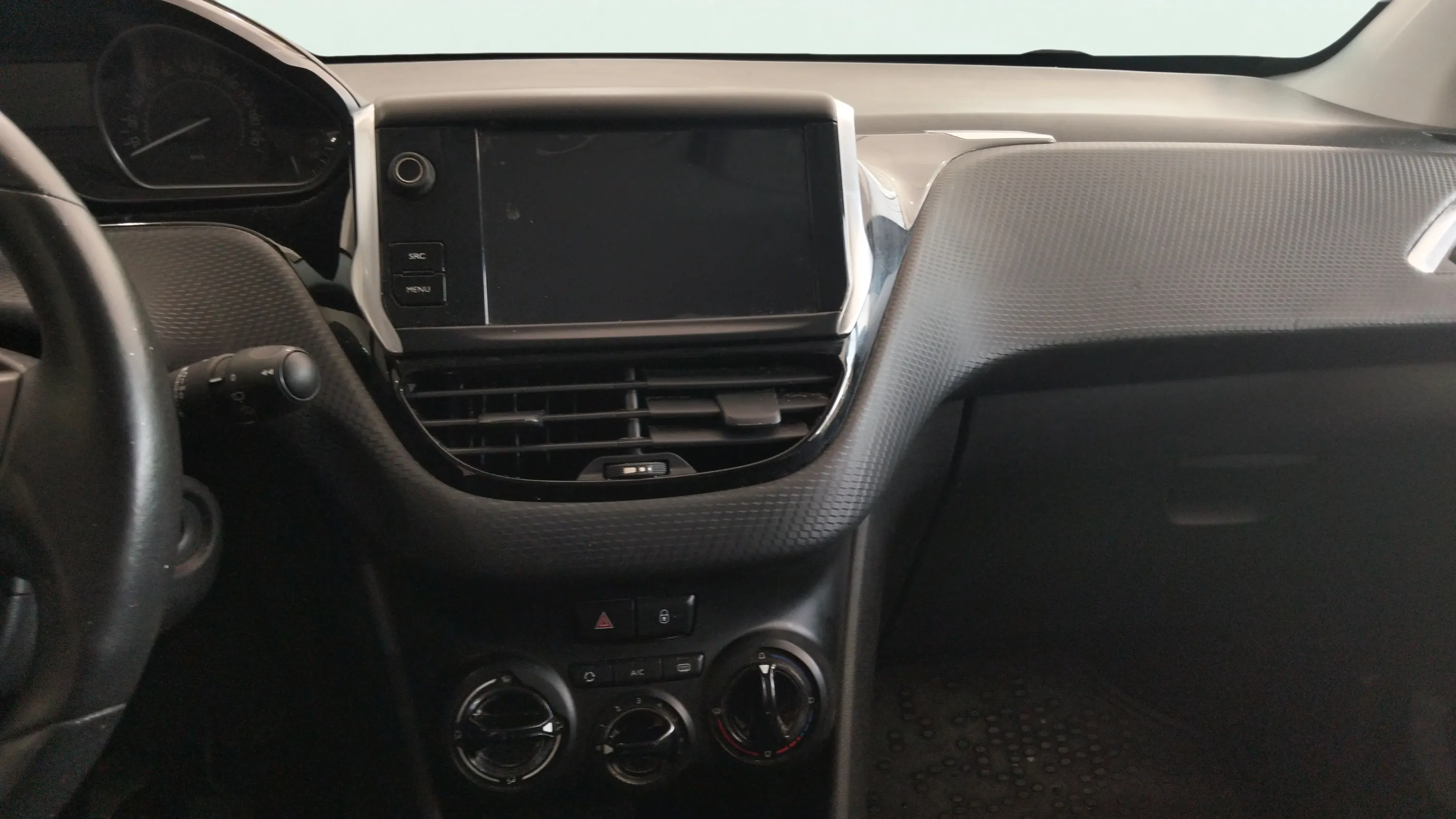 Peugeot 2008 Style 1.2L PureTech - foto 11
